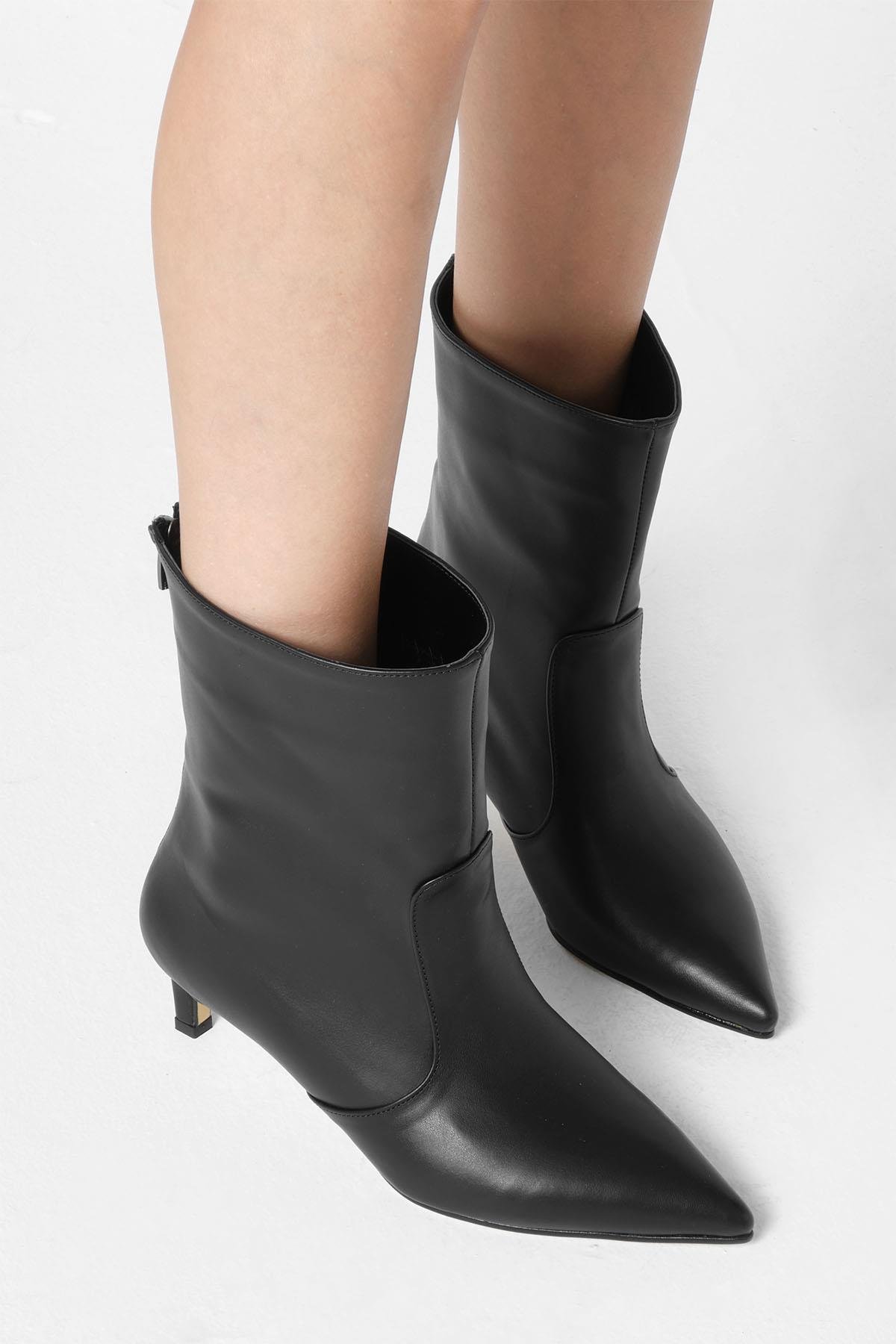 Mio Gusto Kahverengi Croco Detaylı İnce Topuklu Bot