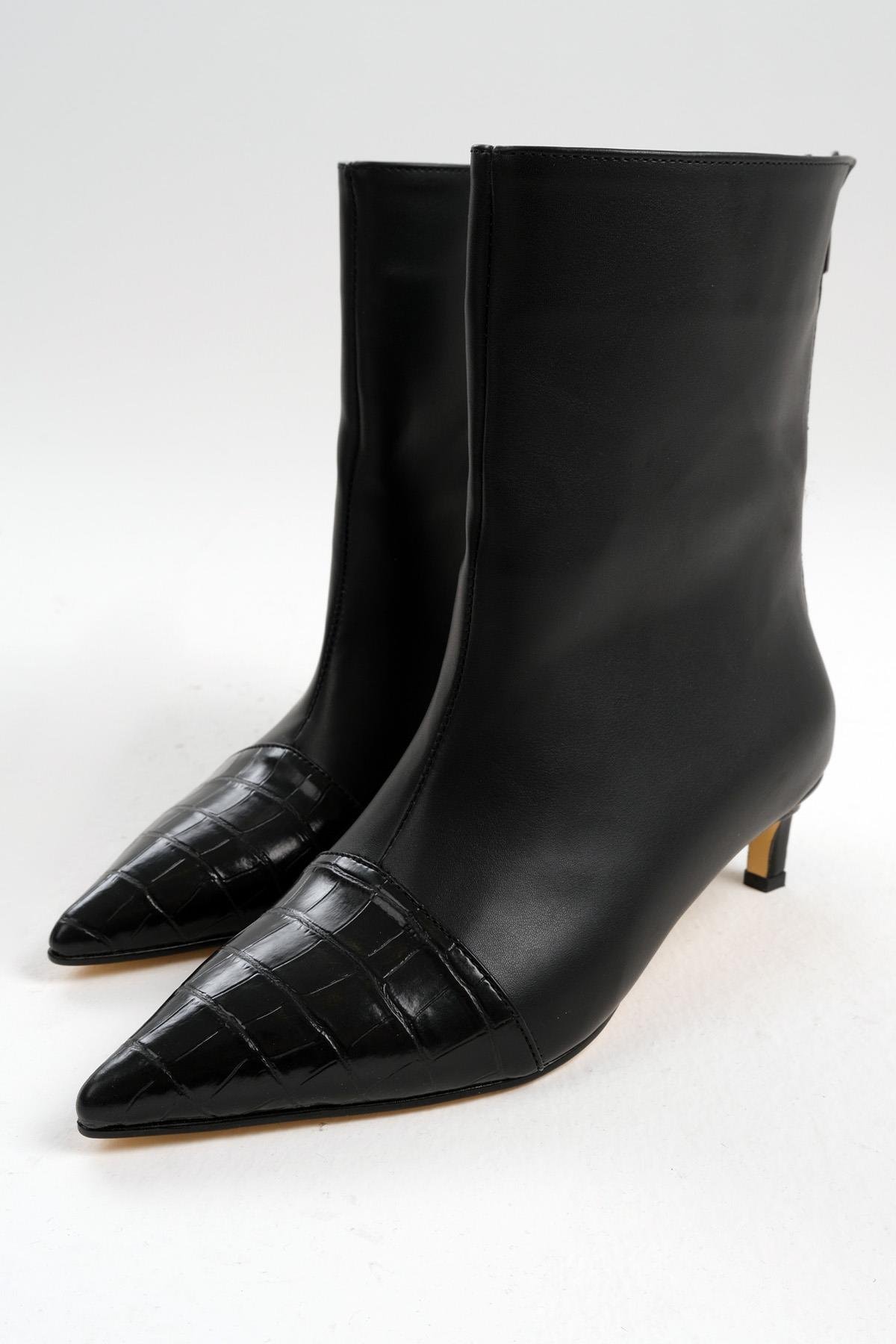 Mio Gusto Bordo Renk Croco Detaylı İnce Topuklu Bot