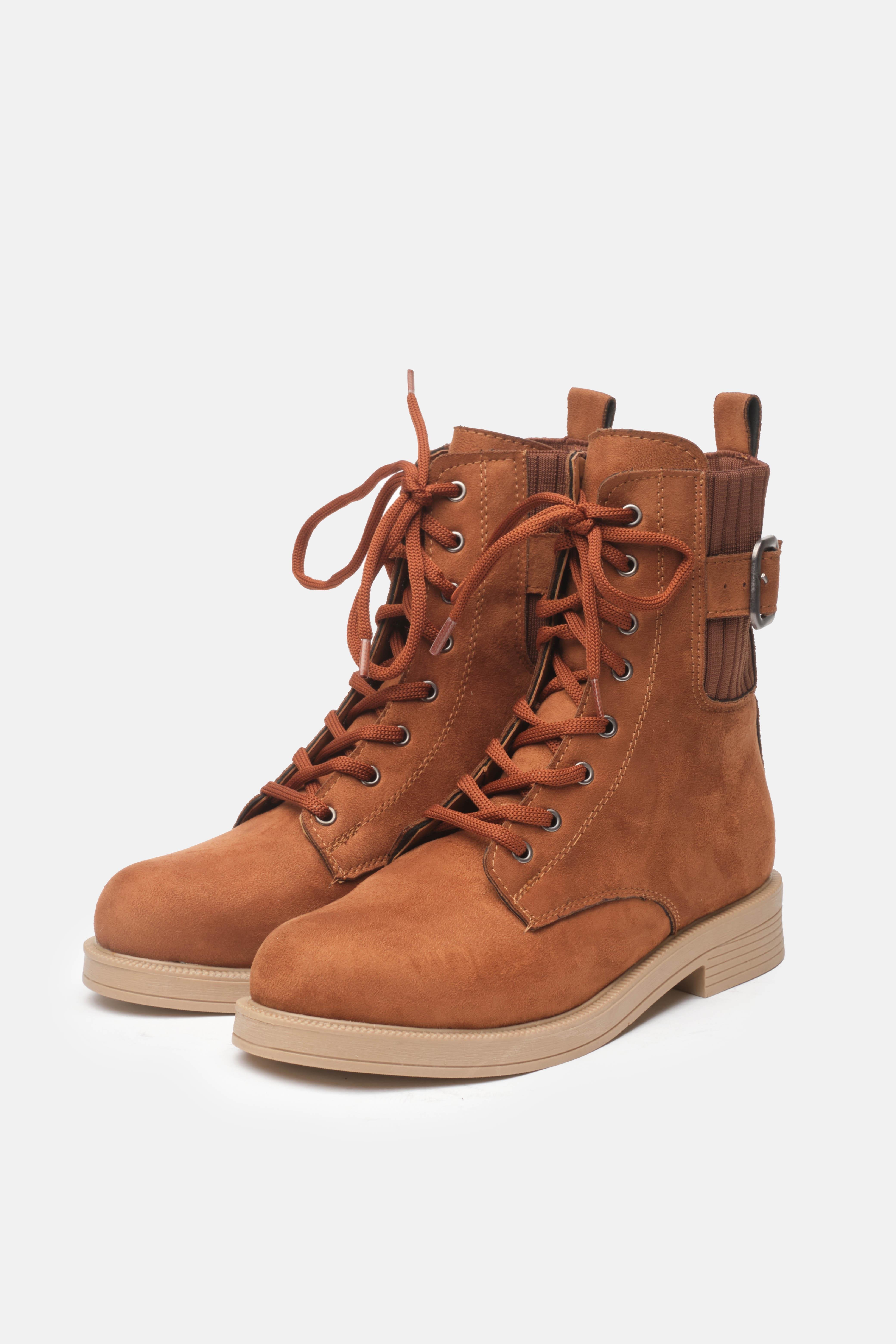 Mio Gusto Siyah Renk Bağcıklı Oxford Bot