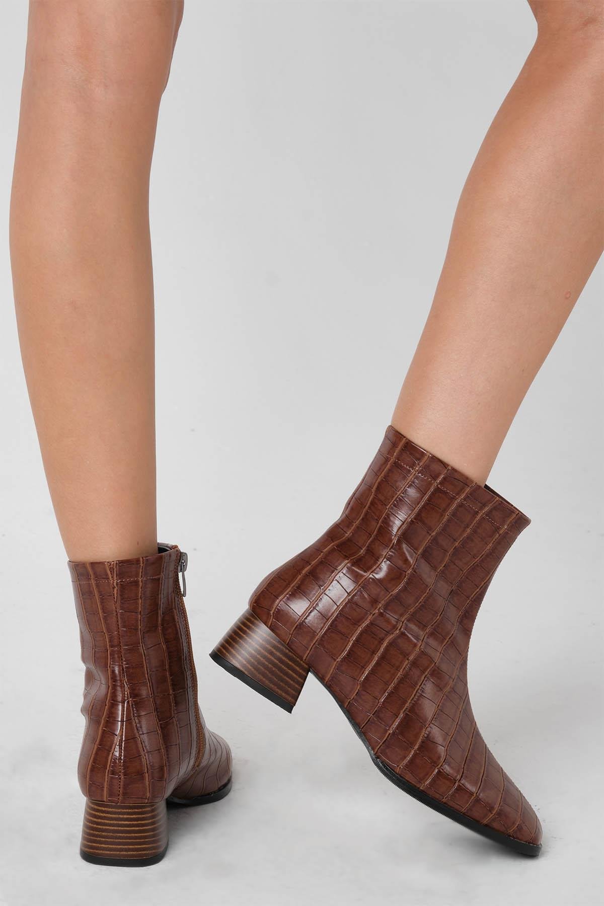 Mio Gusto Tori Siyah Renk Krokodil Desenli Küt Burunlu Bot