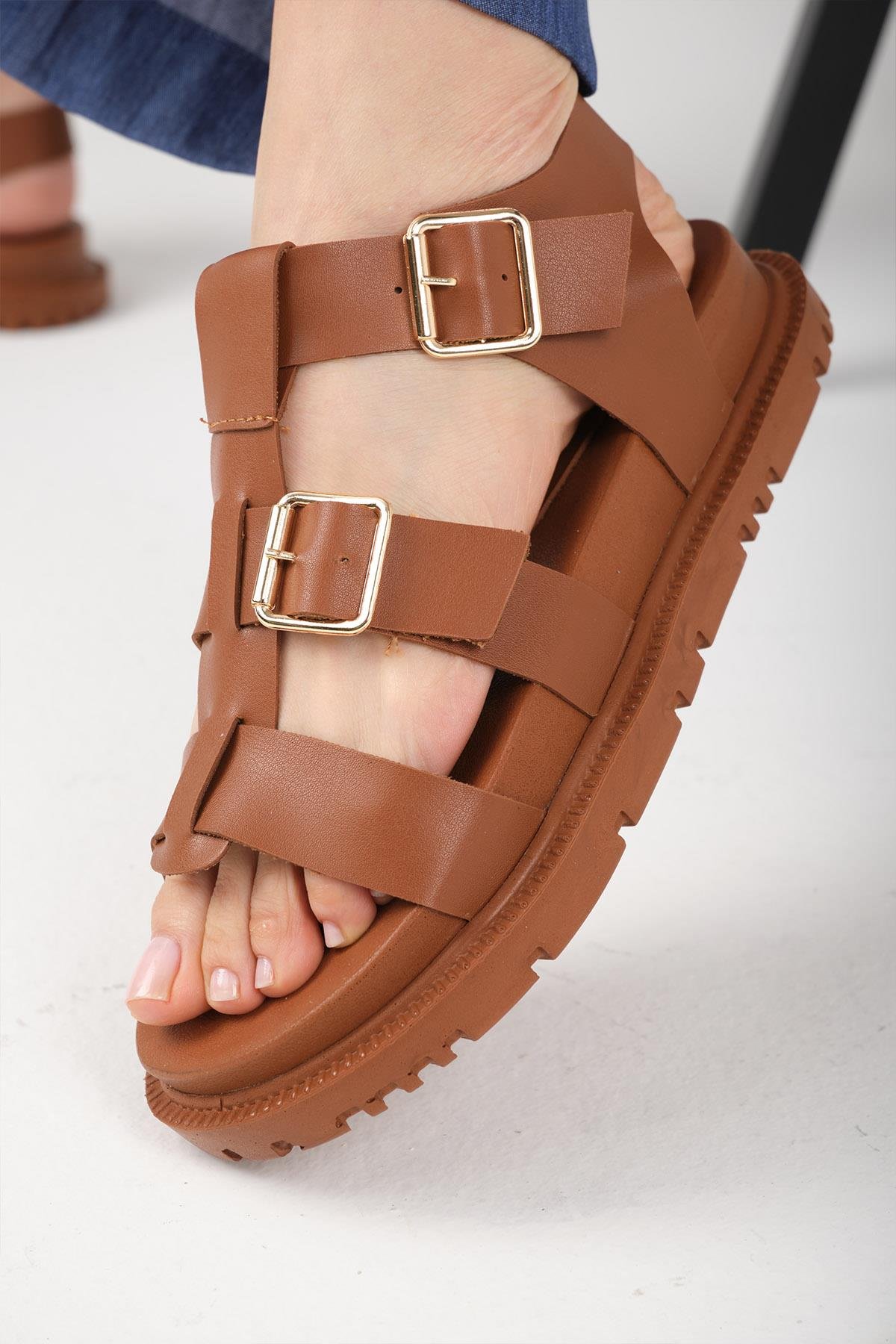 Mio Gusto Reina Saks Mavi Asimetrik Kesimli Kadın Sandalet Modelleri