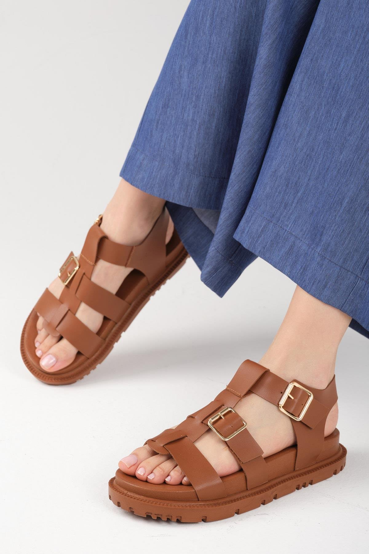 Mio Gusto Reina Saks Mavi Asimetrik Kesimli Kadın Sandalet Modelleri