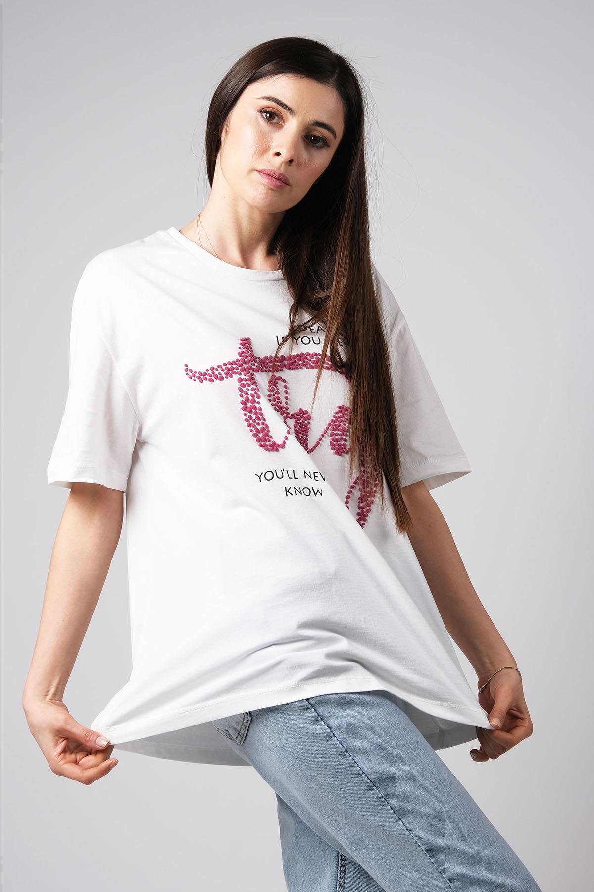 MIOROPA Ekru Renk Oversize Pembe Baskılı Tişört-Tişört -Mioropa-G0059BEK