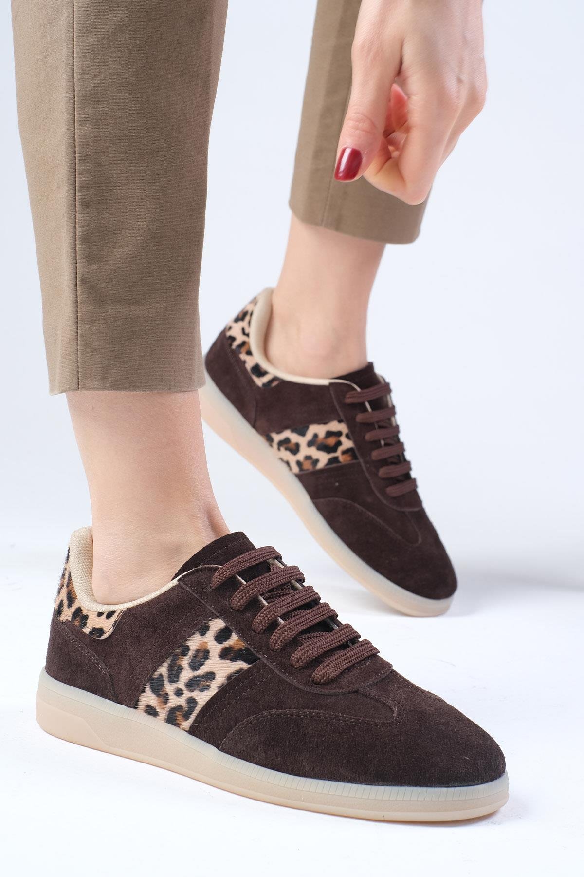 Nicole Hakiki Süet Leopar Garnili Kahverengi Spor Ayakkabı-SPOR-Mio Gusto-01582LBS