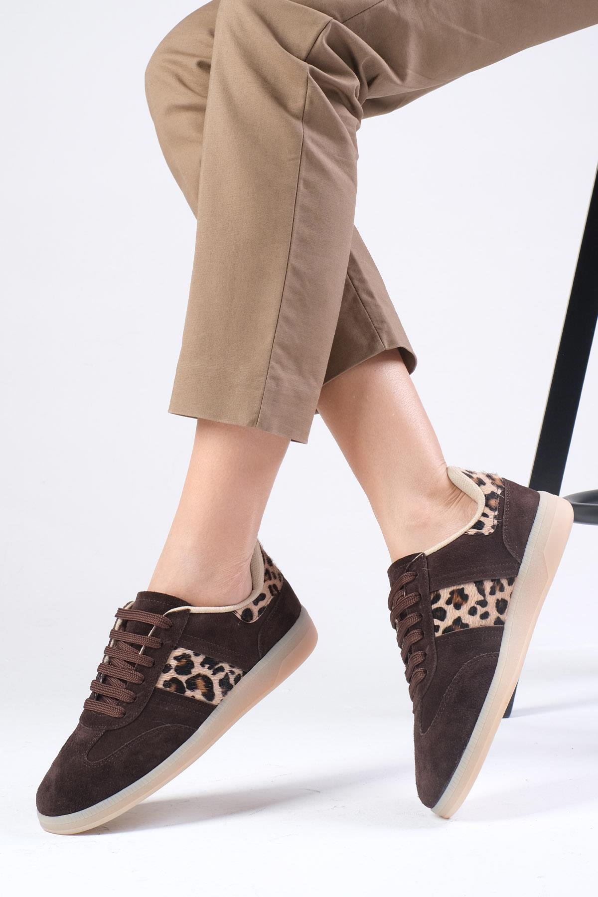Nicole Hakiki Süet Leopar Garnili Kahverengi Spor Ayakkabı-SPOR-Mio Gusto-01582LBS