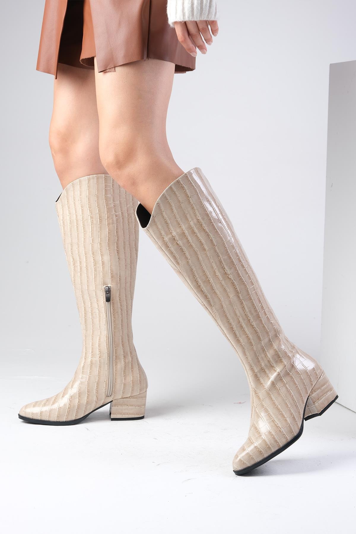 Nola Ten Rengi Krokodil Desenli Çizme-Boots-Mio Gusto-01289NUY