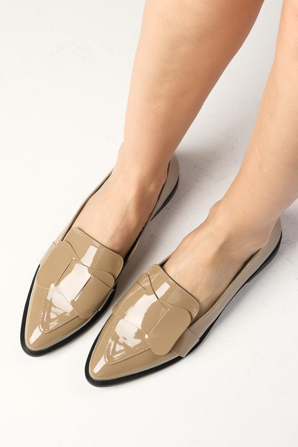 Nora Vizon Renk Rugan Loafer Ayakkabı-DÜZ AYAKKABI-Mio Gusto-01385MIR