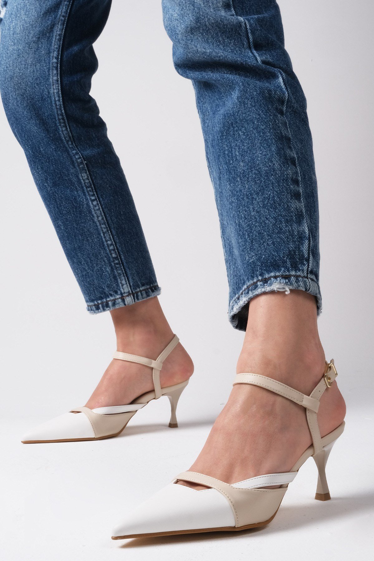 Patsy Beyaz Renk Topuklu Ayakkabı-Yüksek Topuklu-Mio Gusto-01443WHC