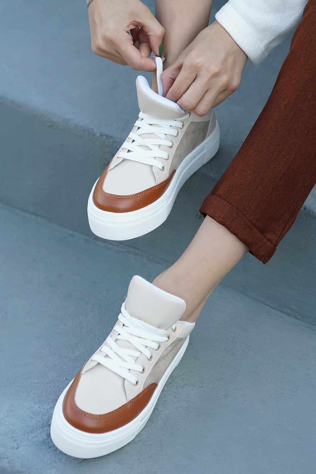 Pony Bej Sneaker-SPOR-Mio Gusto-05010NUC