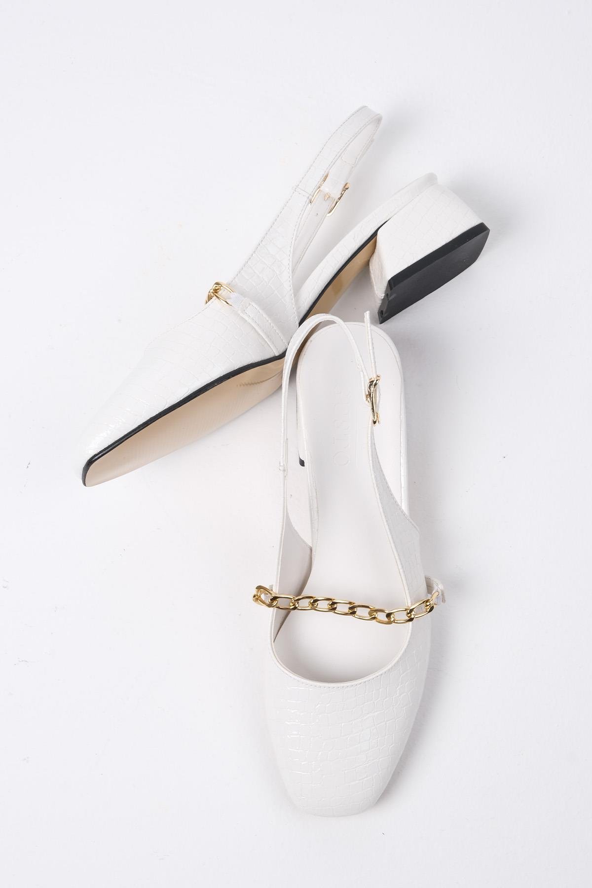 Renata Beyaz Renk Kısa Topuklu Ayakkabı-Kısa Topuklu-Mio Gusto-01468WHX