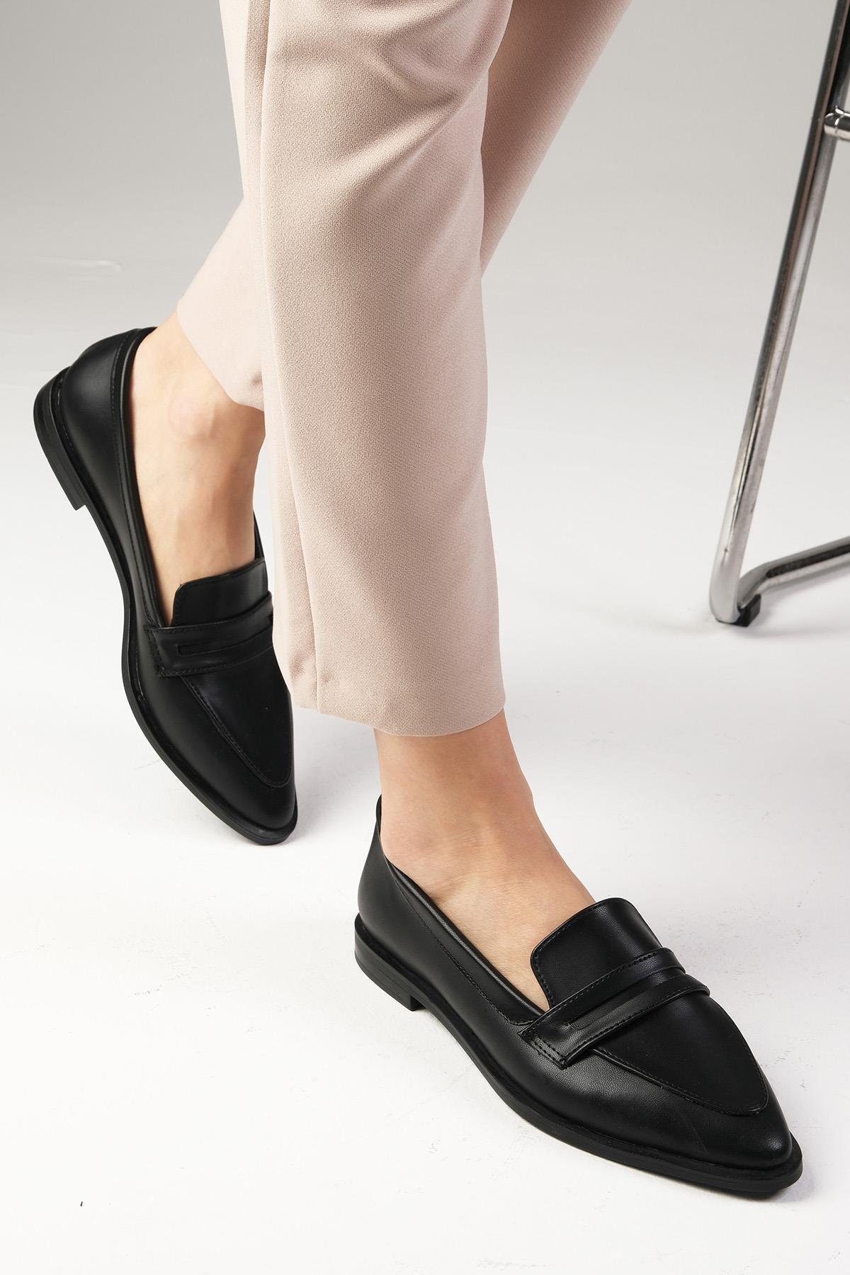River Black Loafer-Casual-Mio Gusto-01393BLC