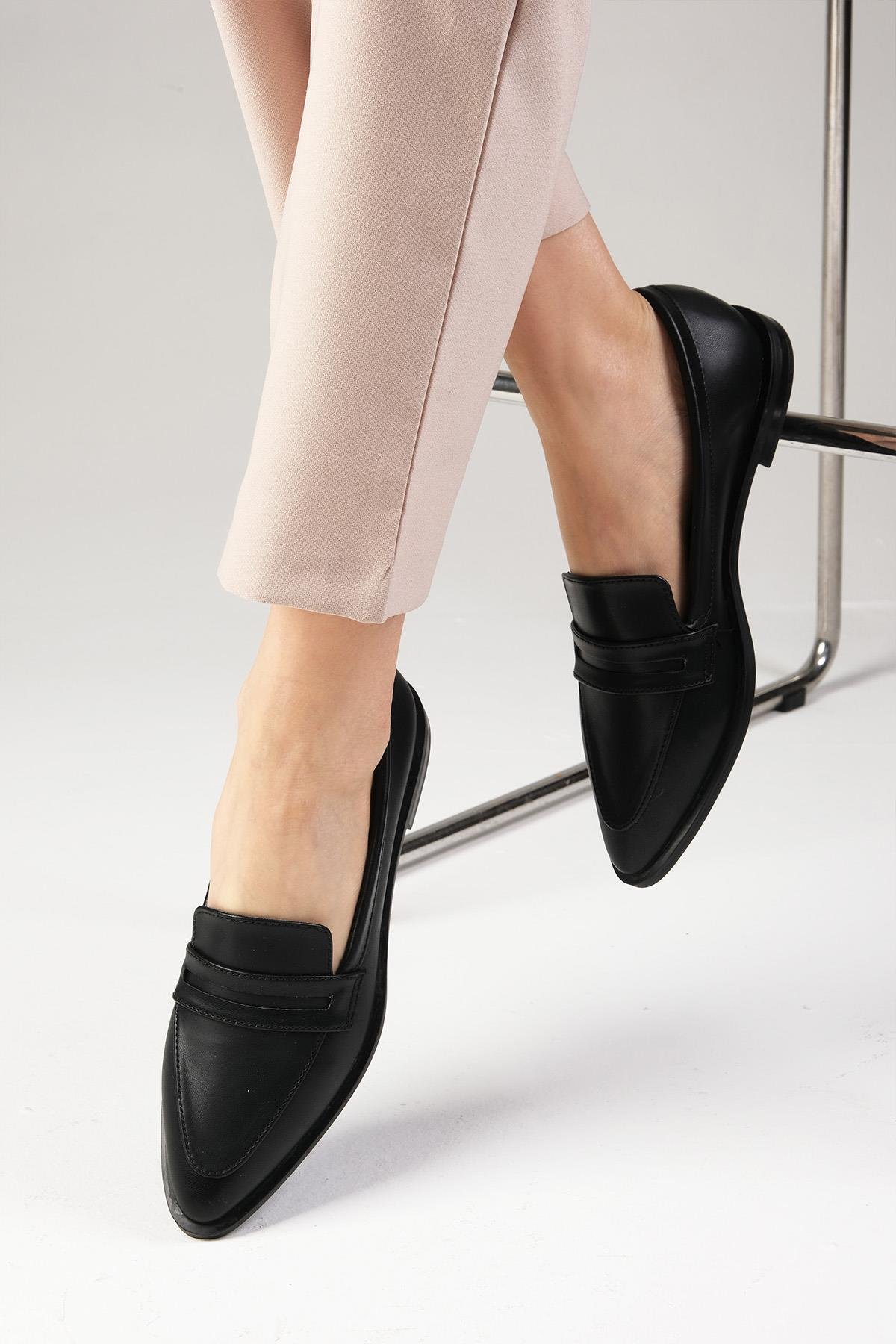 River Black Loafer-Casual-Mio Gusto-01393BLC