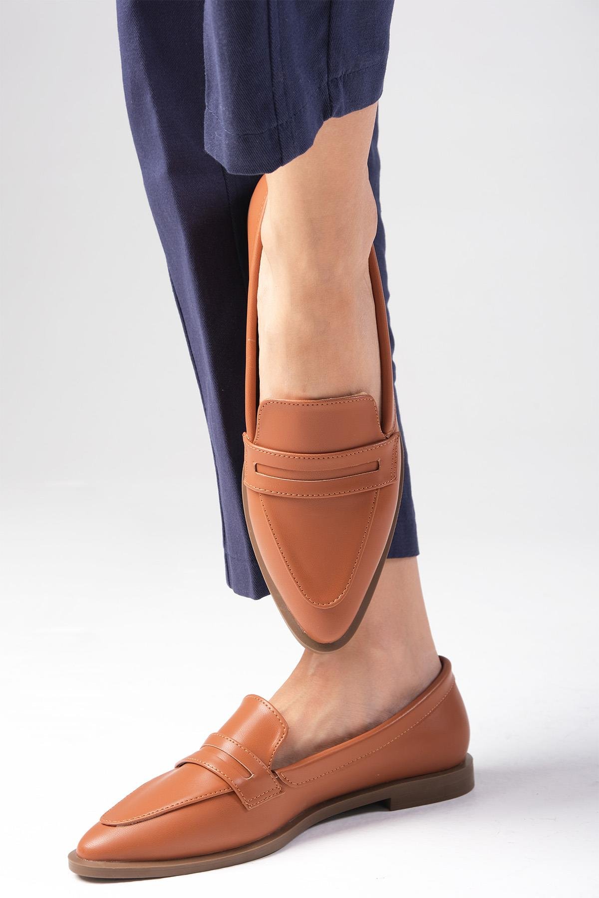 River Taba Renk Loafer Ayakkabı-DÜZ AYAKKABI-Mio Gusto-01393TAC