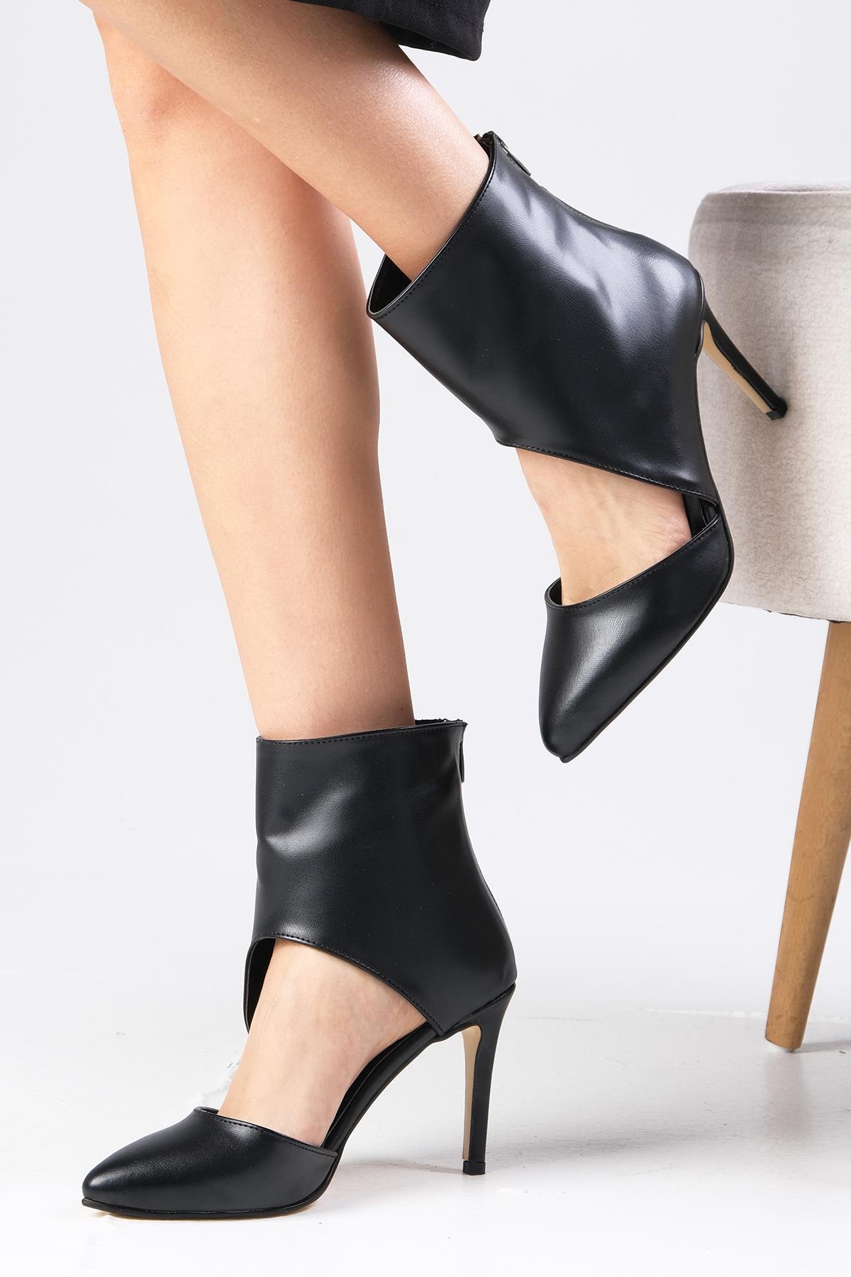 Sasha Siyah Renk Topuklu Ayakkabı-Yüksek Topuklu-Mio Gusto-02149BLC