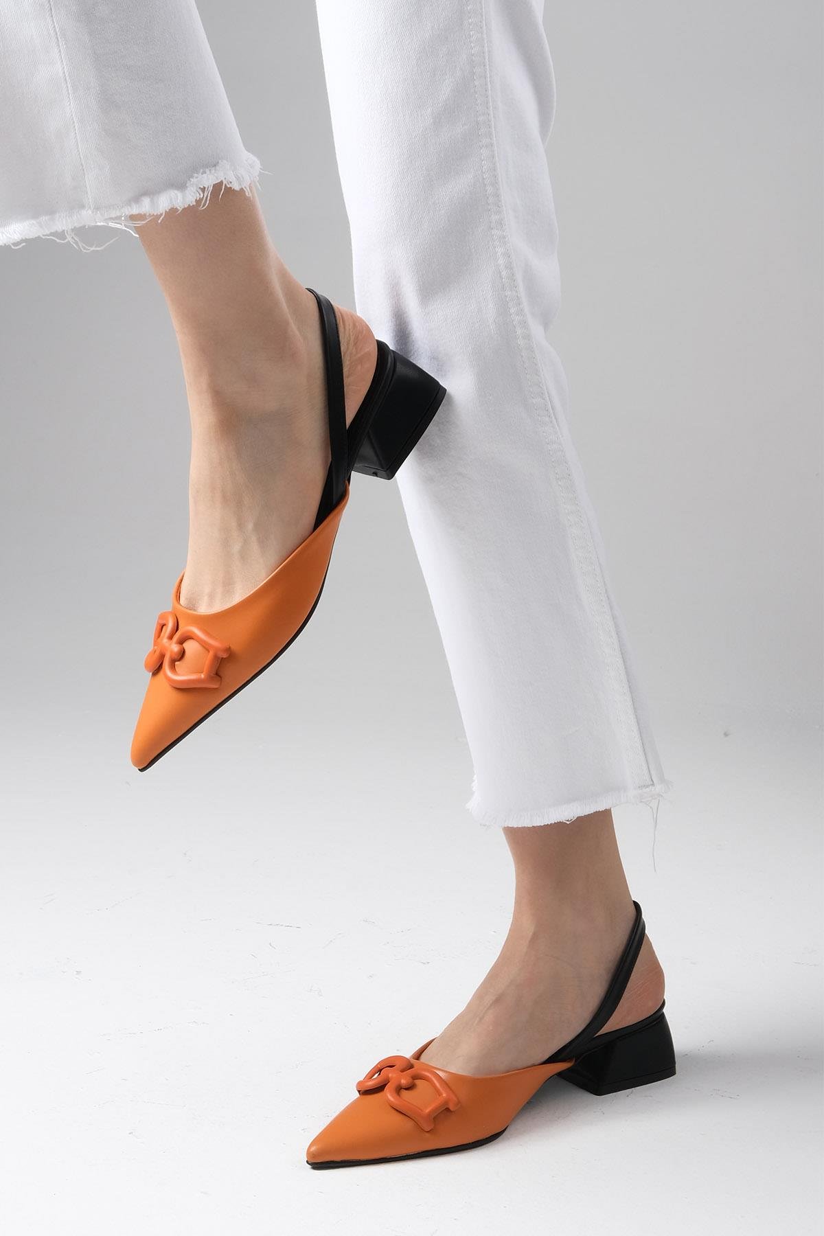 Selina Turuncu Renk Kısa Topuklu Ayakkabı-Low Heels-Mio Gusto-01450ORC
