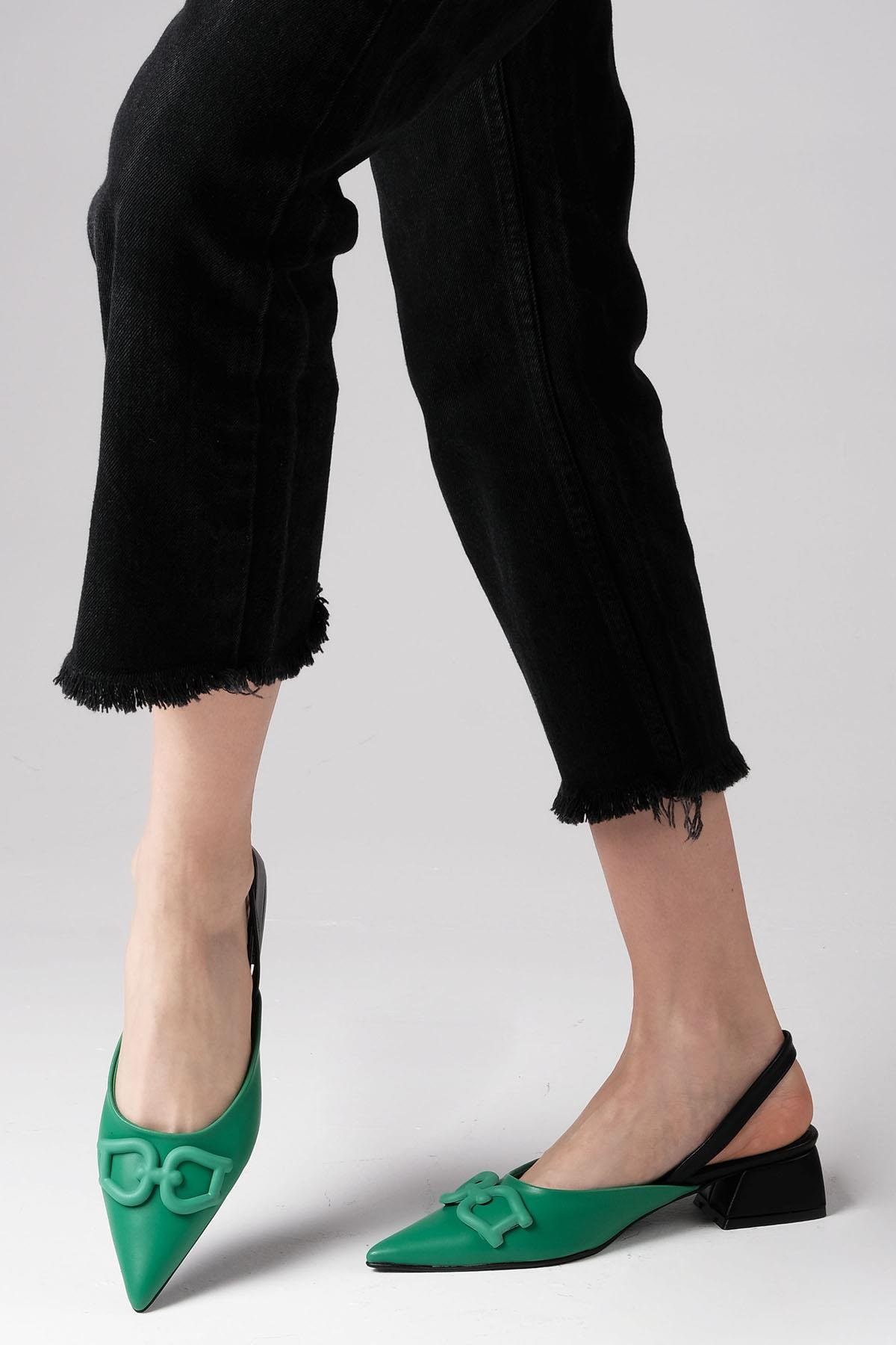 Selina Yeşil Renk Kısa Topuklu Ayakkabı-Kısa Topuklu-Mio Gusto-01450GNC