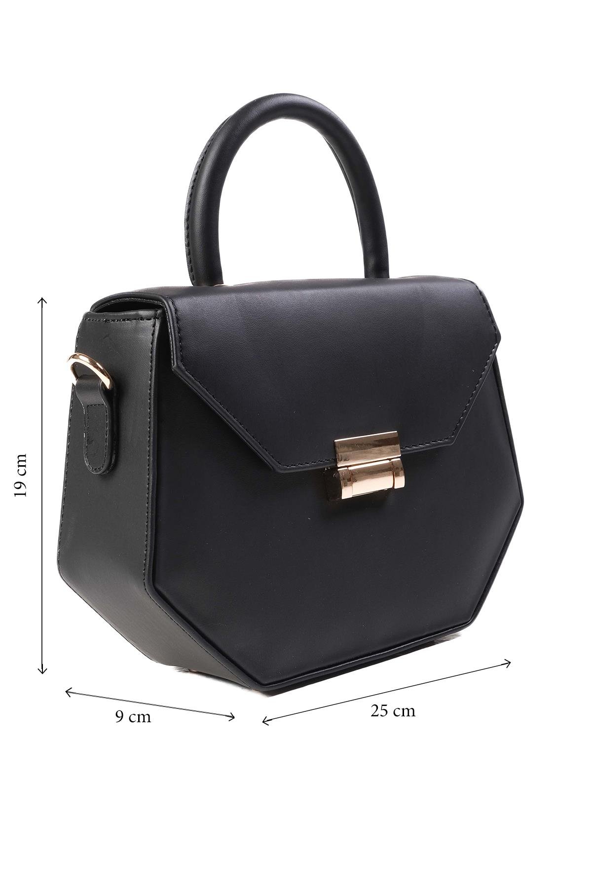 Siyah Renk Kilit Aksesuarlı Kutu Çanta-ÇANTA-Mio Gusto-C0051BLC