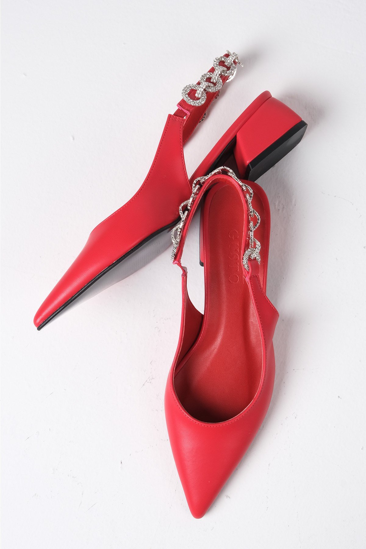 Sophie Kırmızı Renk Kısa Topuklu Ayakkabı-Kısa Topuklu-Mio Gusto-01438REC