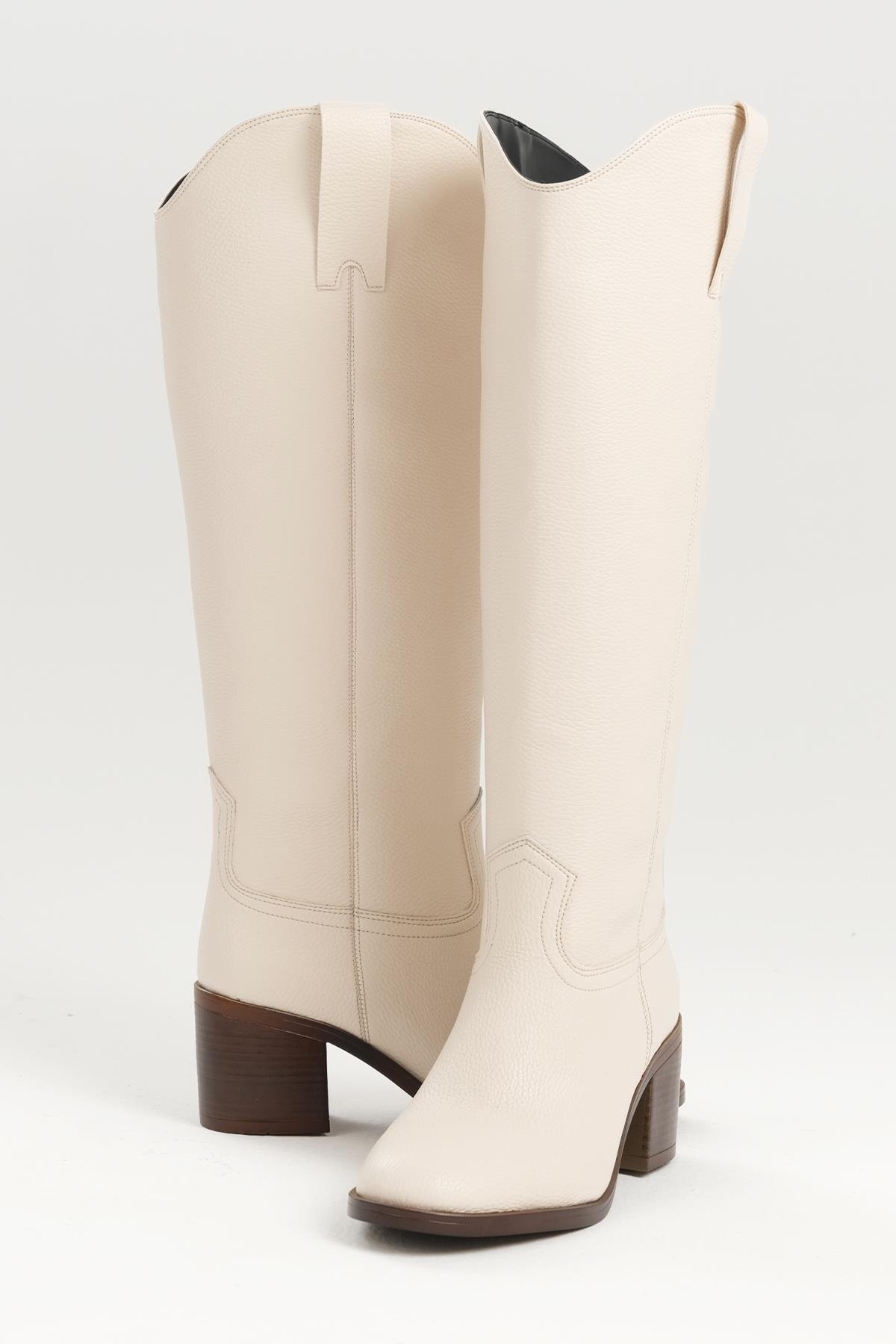 Siyah Renk Hakiki Deri Görünümlü Blok Topuklu Uzun Çizme