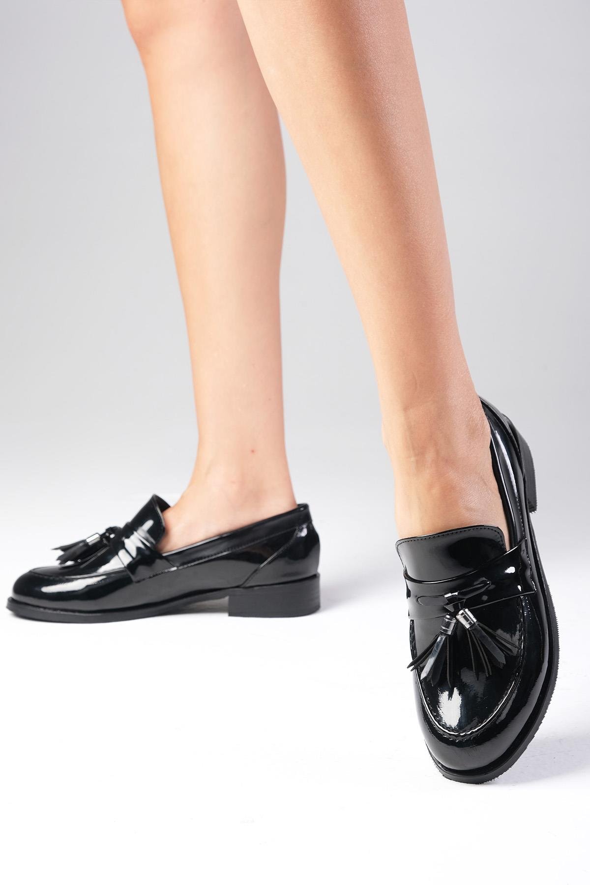 Tiffany Siyah Renk Rugan Oxford Ayakkabı-DÜZ AYAKKABI-Mio Gusto-02318BLR