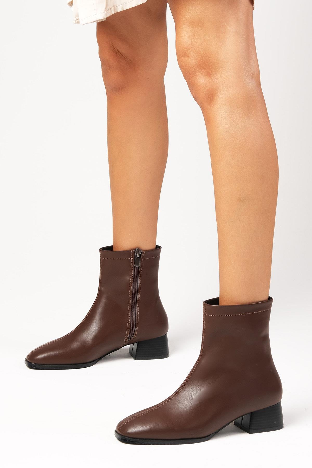 Tori Kahverengi Küt Burunlu Bot-Kalın Topuk-Mio Gusto-01490BRC