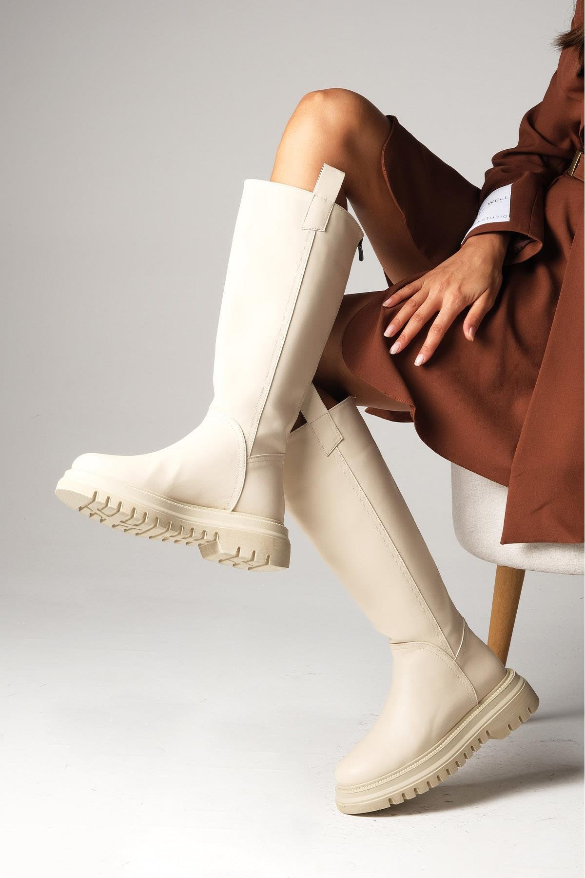 Veronica Bej Renk Fermuarlı Postal Çizme-ÇİZME-Mio Gusto-01363NUC