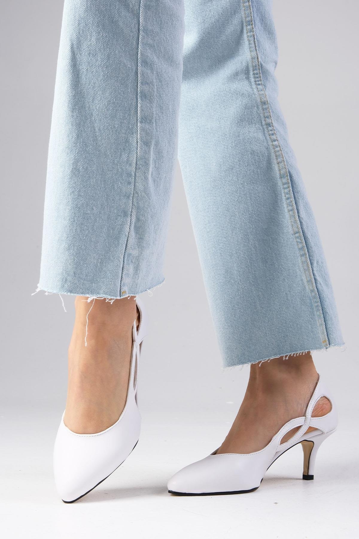 Violetta Beyaz Renk Topuklu Ayakkabı-Kısa Topuklu-Mio Gusto-02130WHC