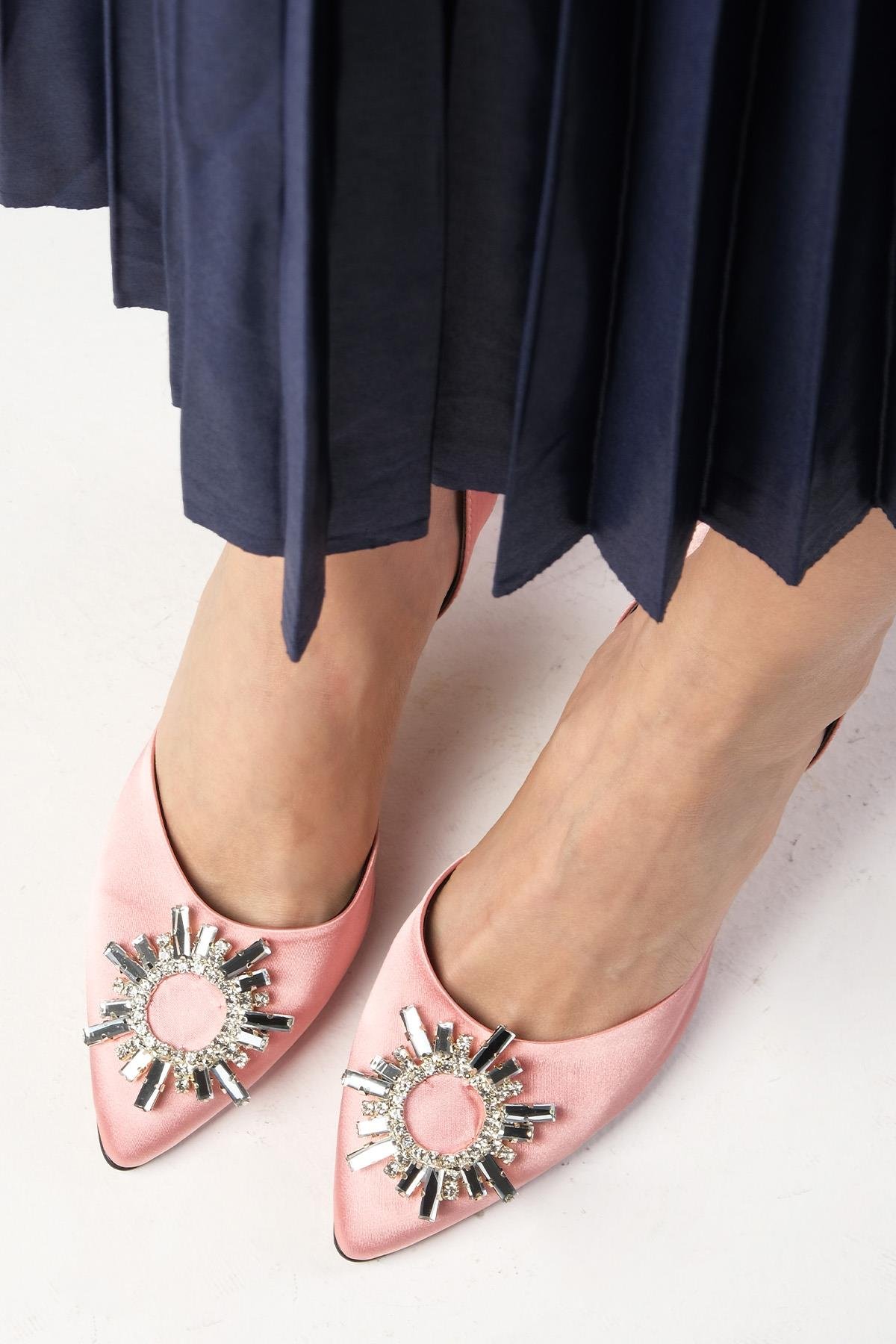 Zoey Pudra Kısa Topuklu Taşlı Abiye Ayakkabı-Abiye Ayakkabı-Mio Gusto-01352POK