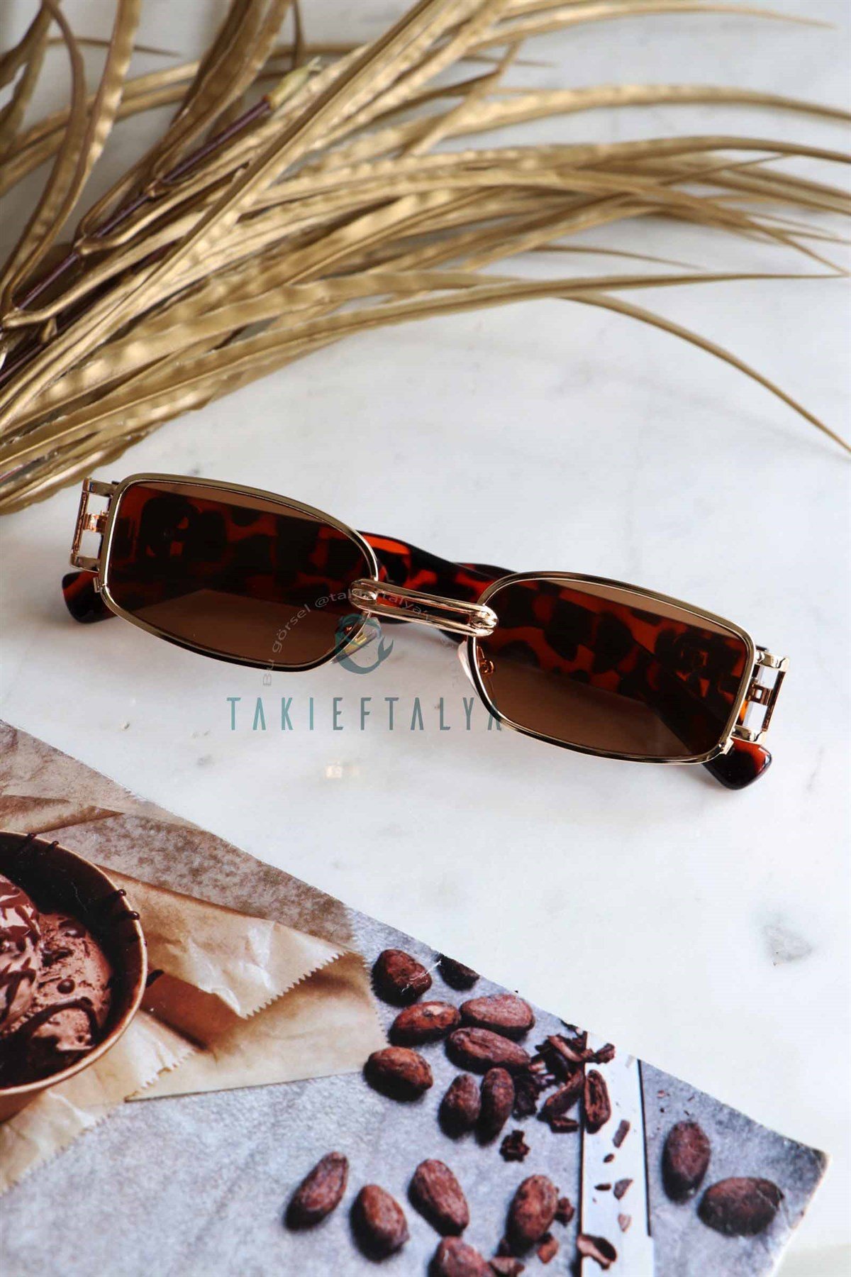 Kadın Retro Leopar Metal Detaylı Kahverengi Güneş Gözlüğü 