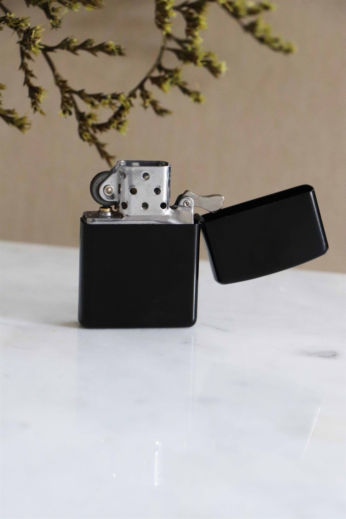 Kişiselleştirilebilir Siyah Zippo Çakmak
