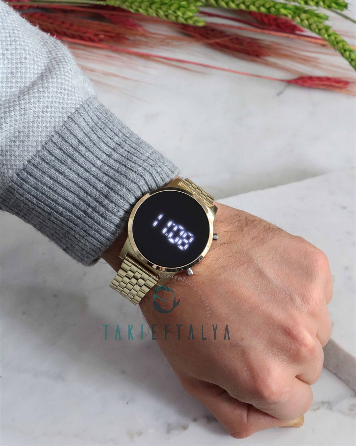 Unisex Led Dijital Kol Saati