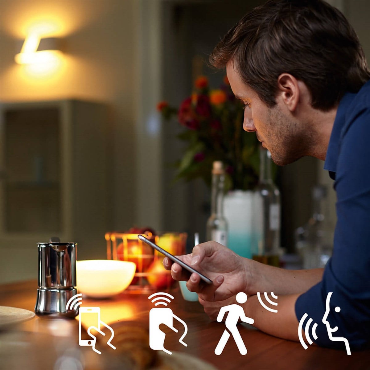 PhilipsPhilips Hue Renkli Akıllı Ampul E27 (Bluetooth Özelliği de Mevcuttur)LED Ampuller