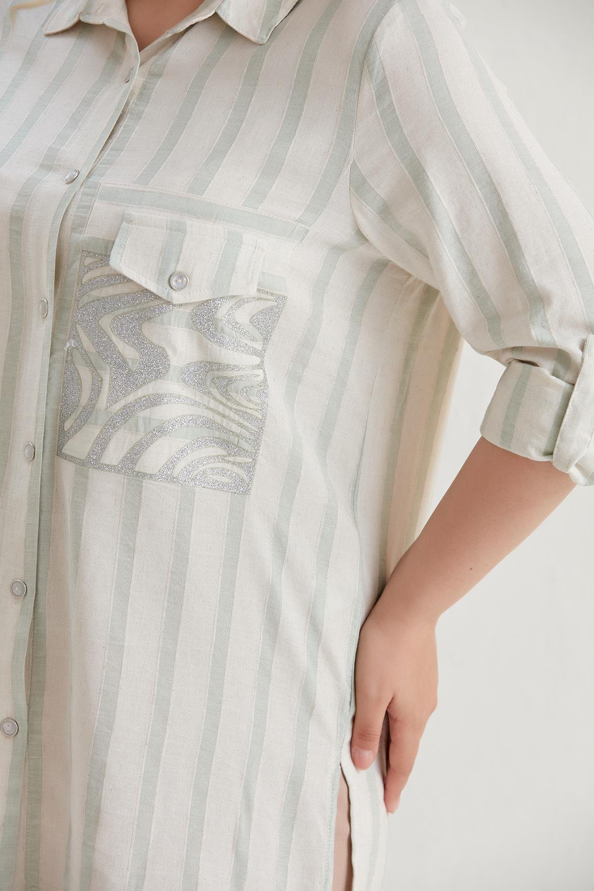 Büyük Beden Çizgili Cebi Zebra Desen Baskılı Mint Yeşili Gömlek