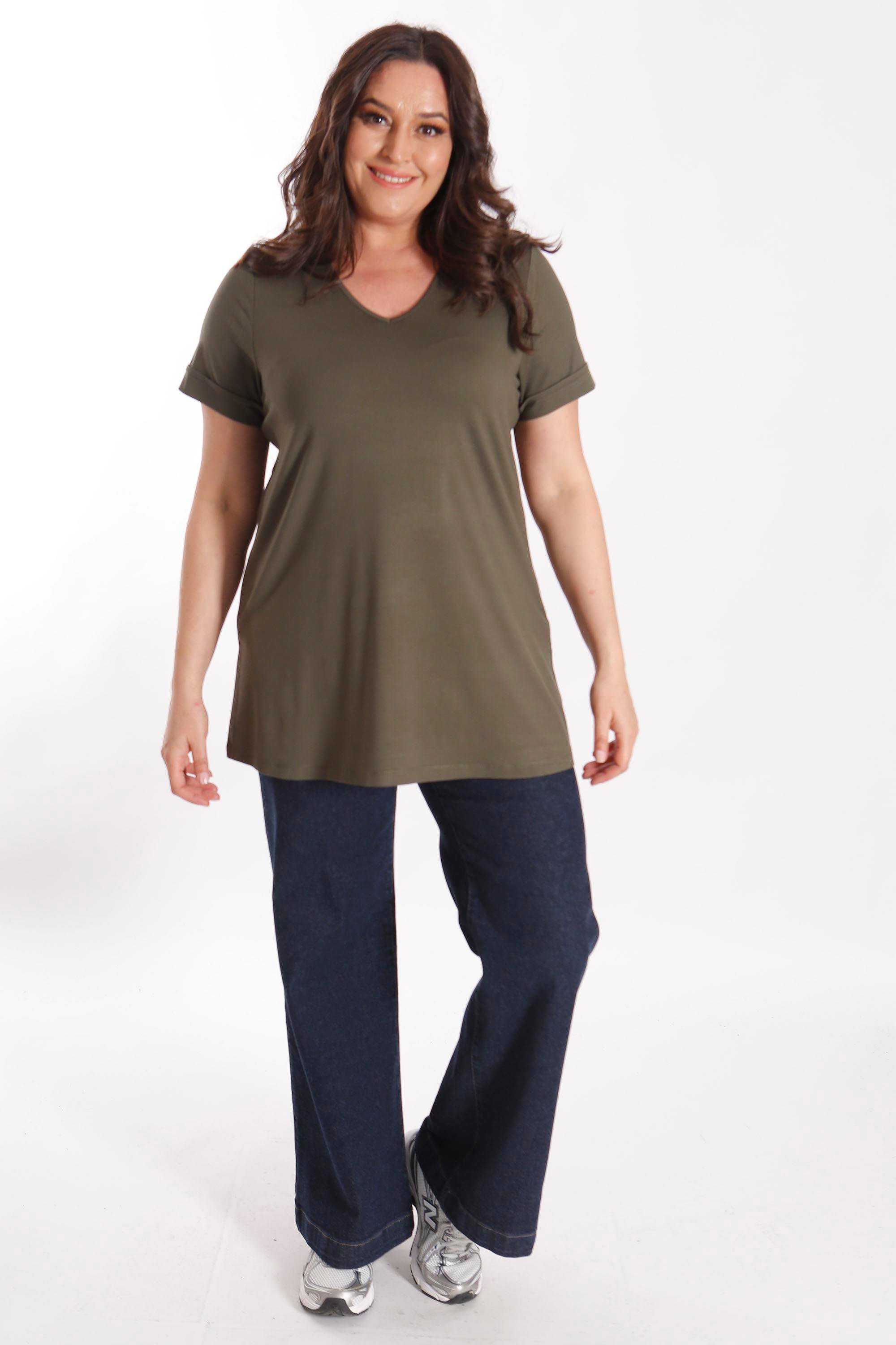 Büyük Beden Kadın V Yakalı Yırtmaçlı Basic Haki Bluz (T-Shirt)