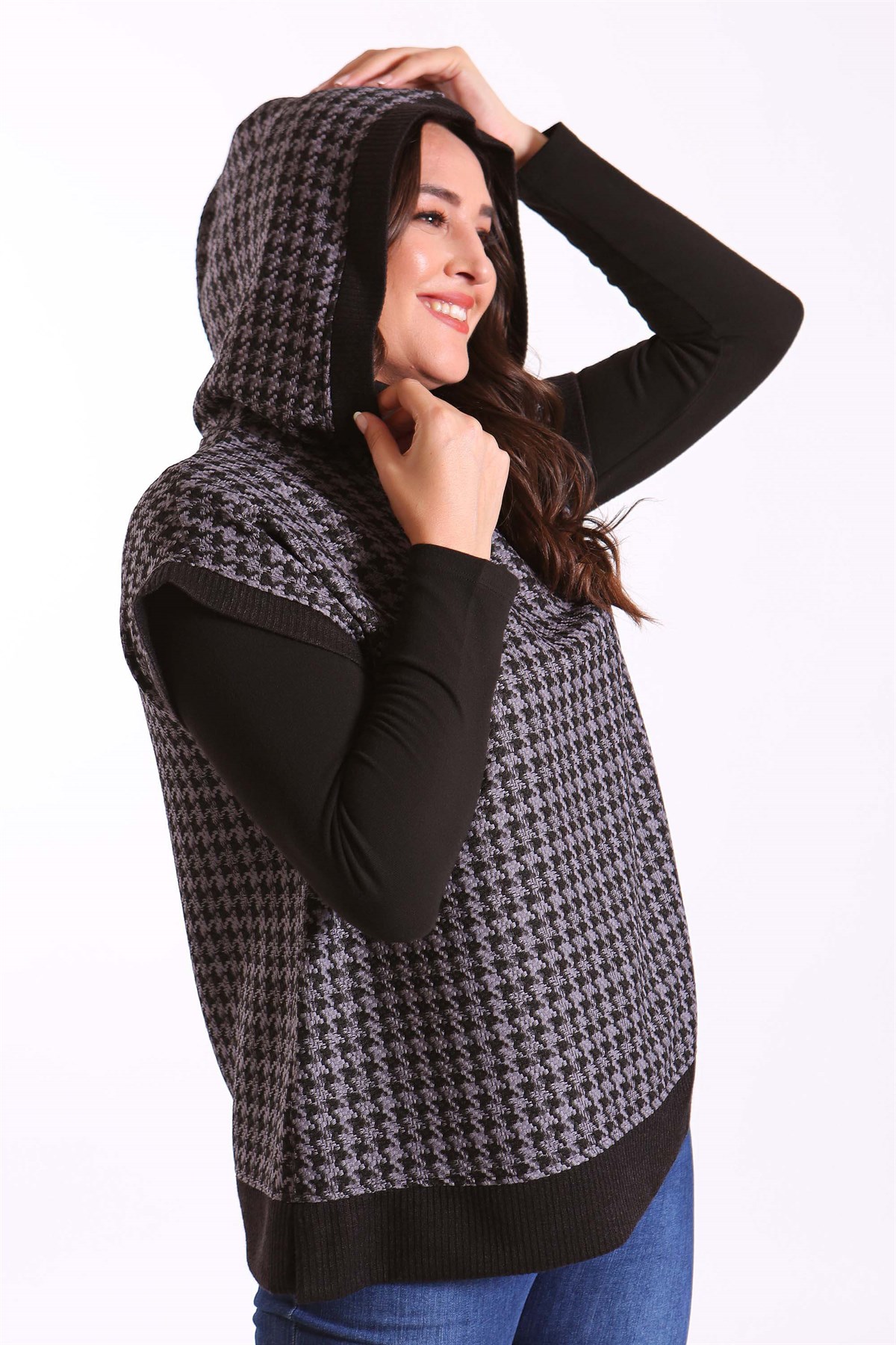 Büyük Beden Kapşonlu Kazayağı Desenli Antrasit Süveter