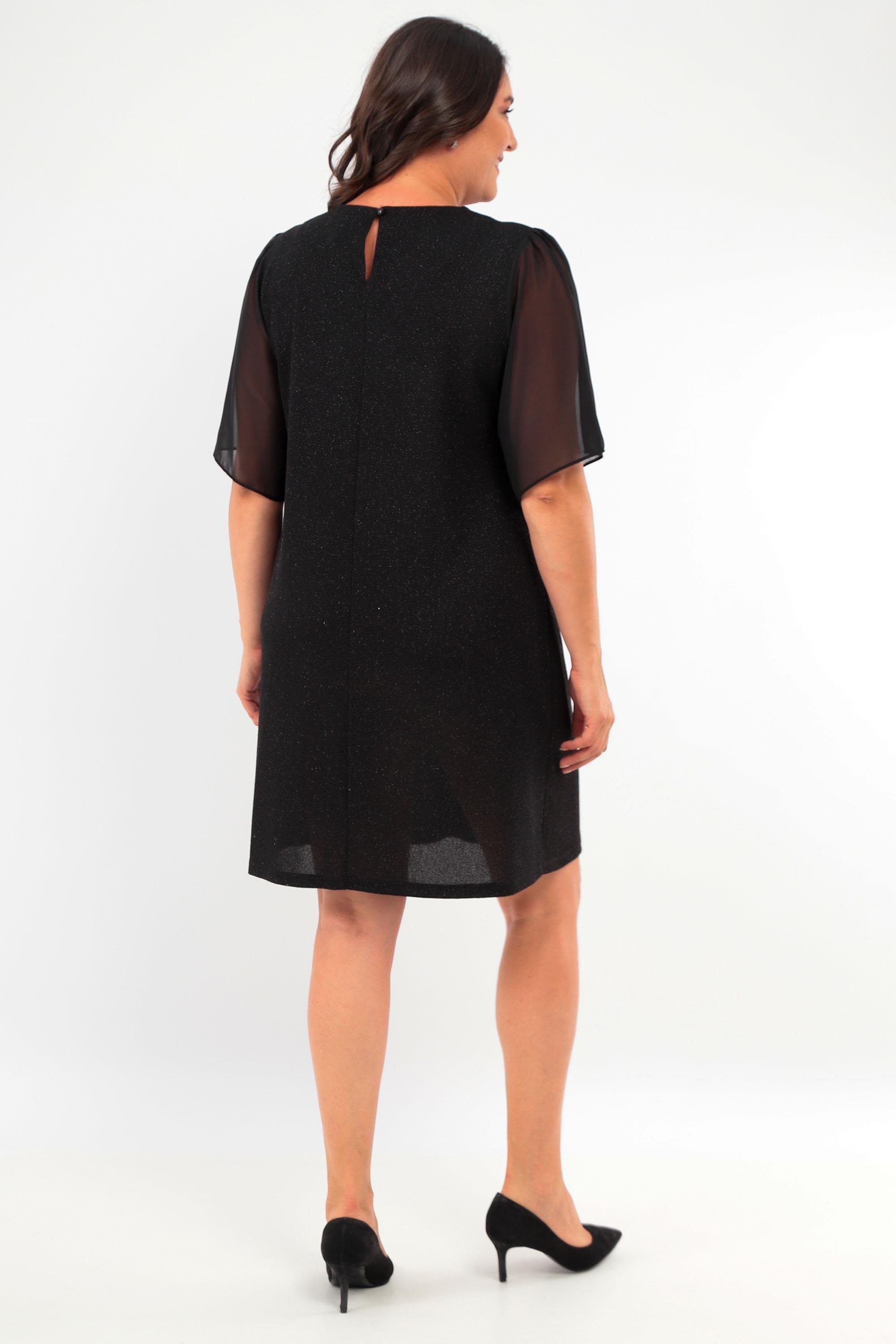 Büyük Beden Kısa Kol Sim ve Gül Şeklinde Broş Detaylı Siyah Elbise