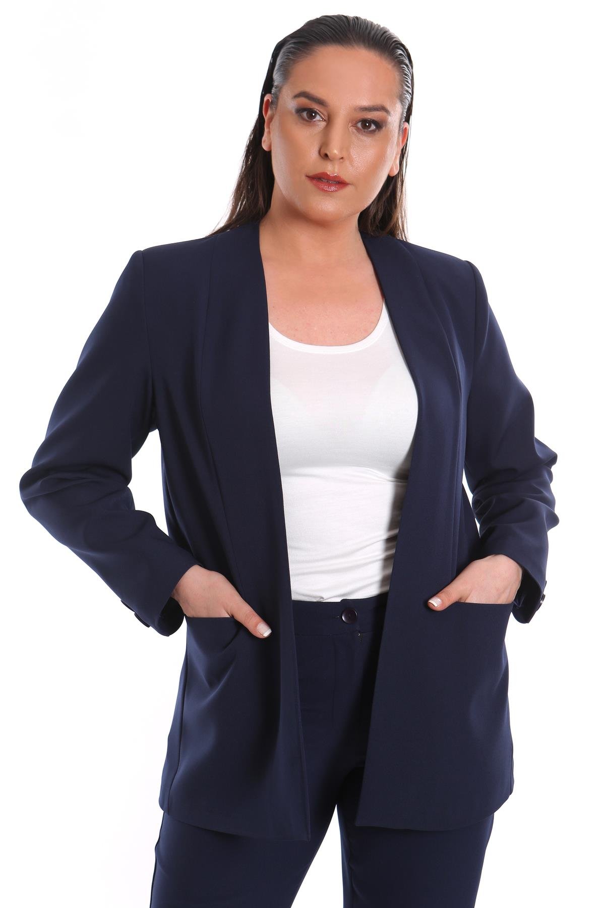 Büyük Beden Lacivert Tona Ton Astarlı Blazer Ceket