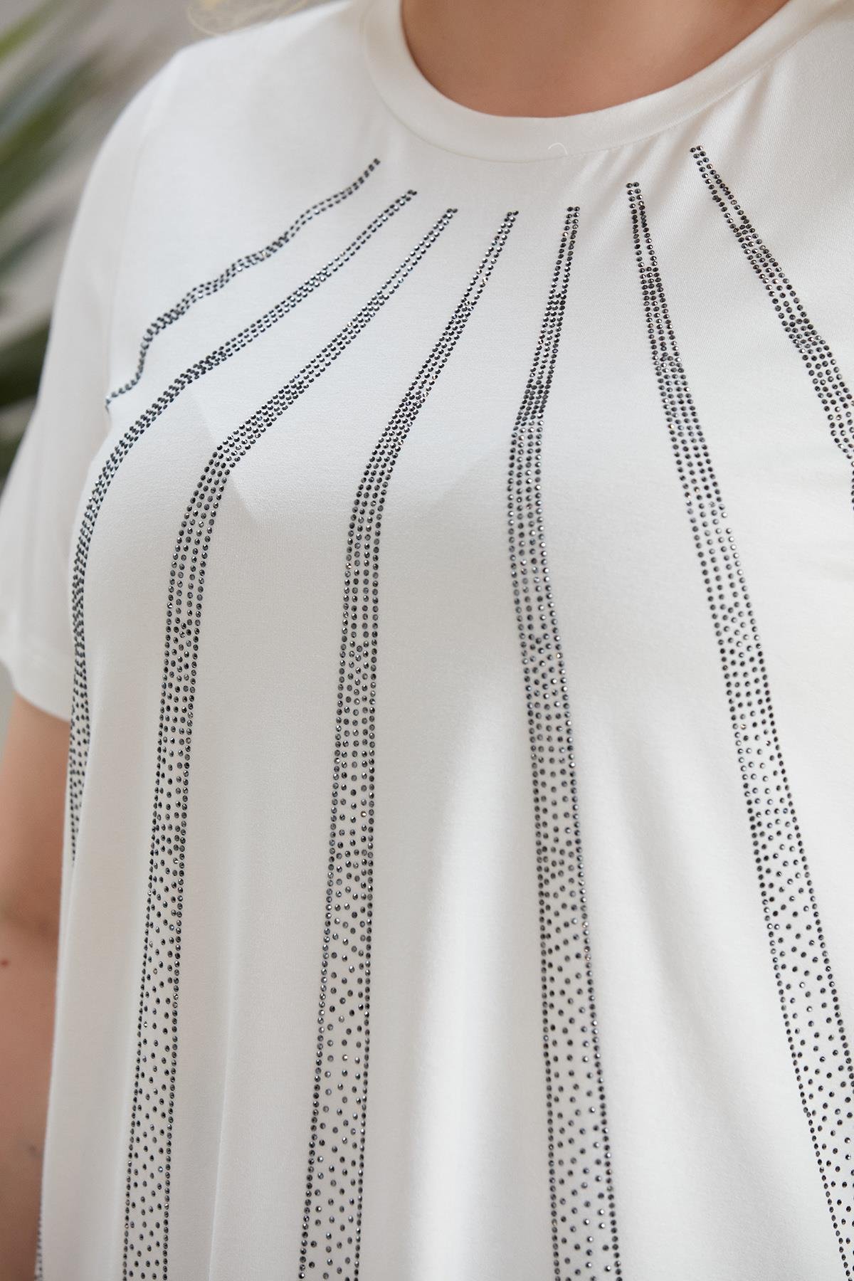 Büyük Beden Verev Taş Detaylı Ekru Bluz