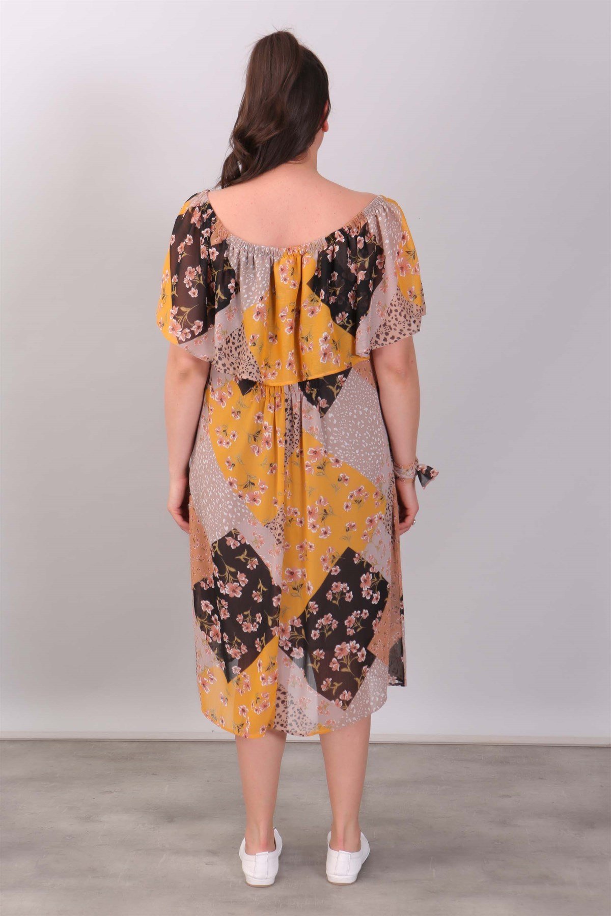 Omuz Lastikli Şifon Siyah Elbise