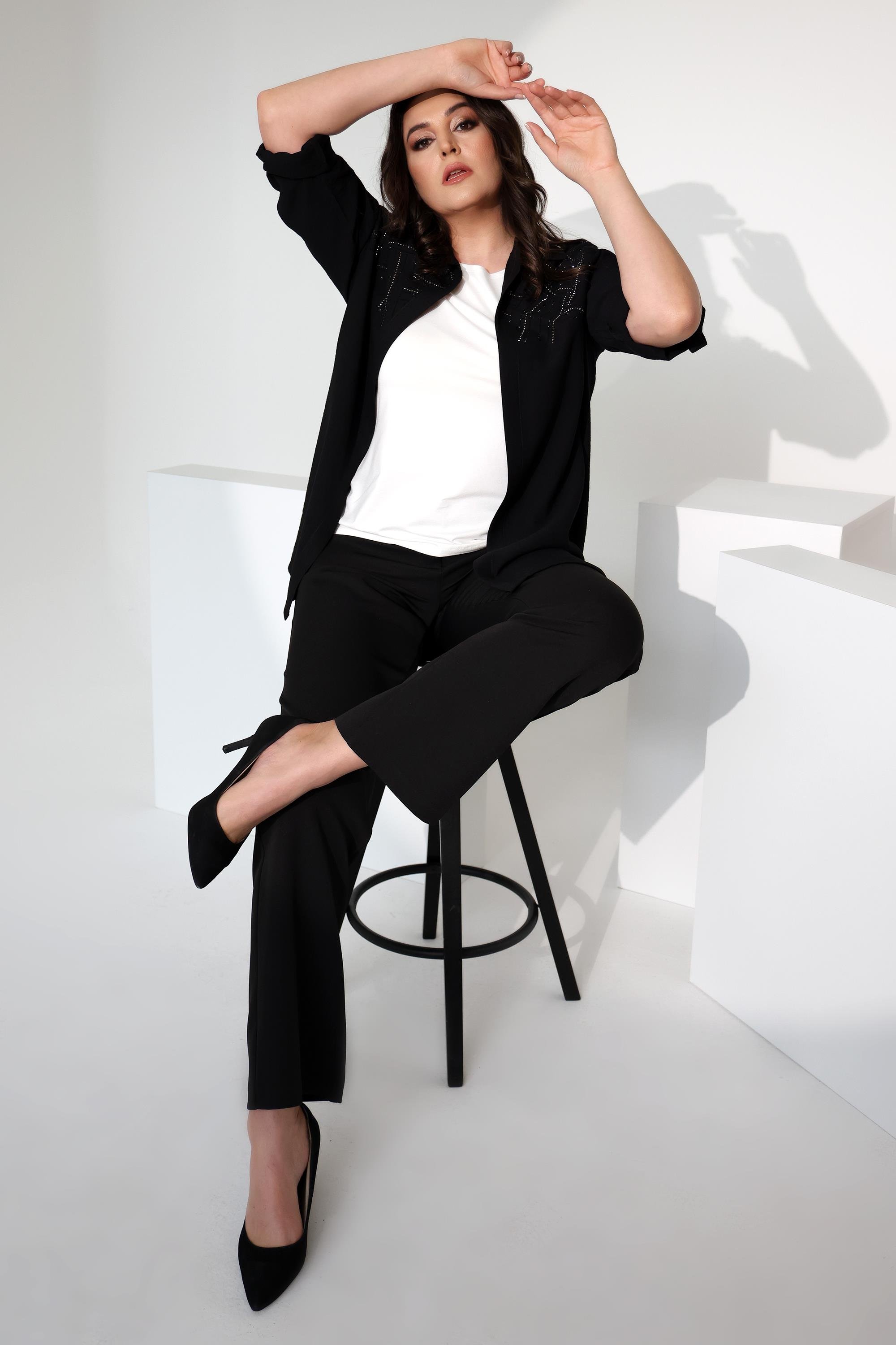 Tren42plus Büyük Beden Apoletli Robası Taş Baskılı Siyah İkili Takım