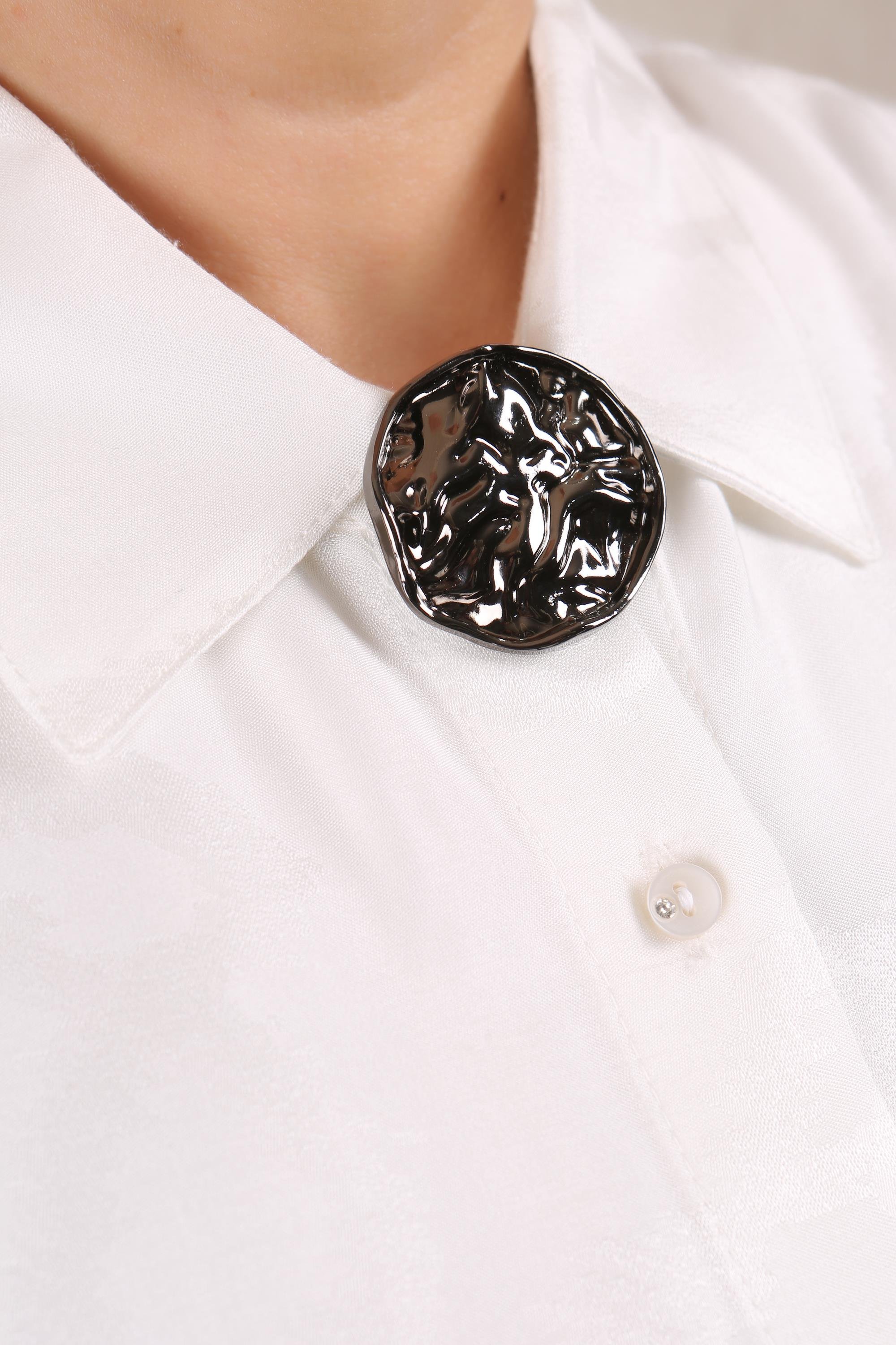 Trend42plus Black Nikel Buruşuk Kıvrımlı Tasarım Broş