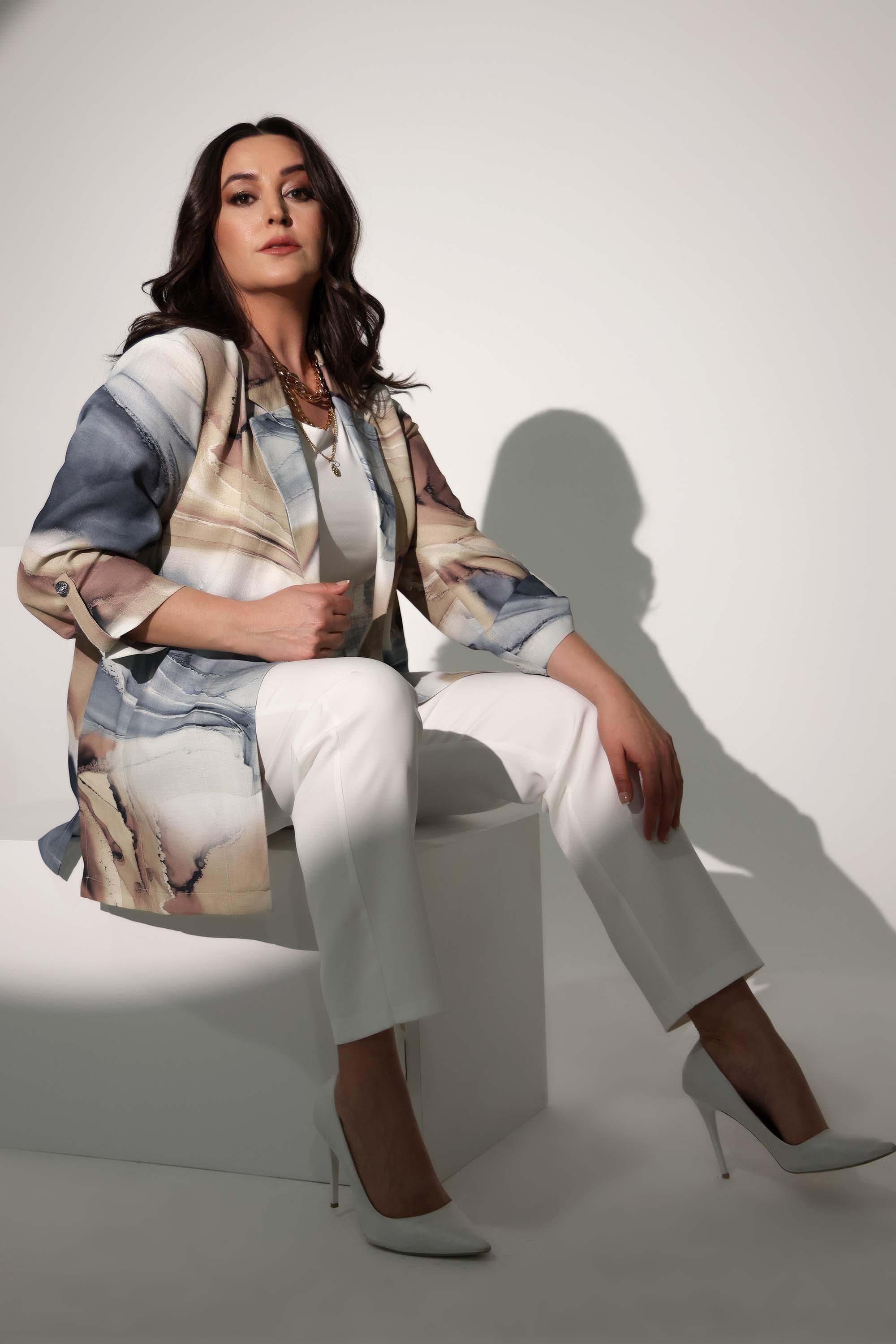 Trend42plus Büyük Beden Batik Desen Kruvaze Yaka Gri Ceket 