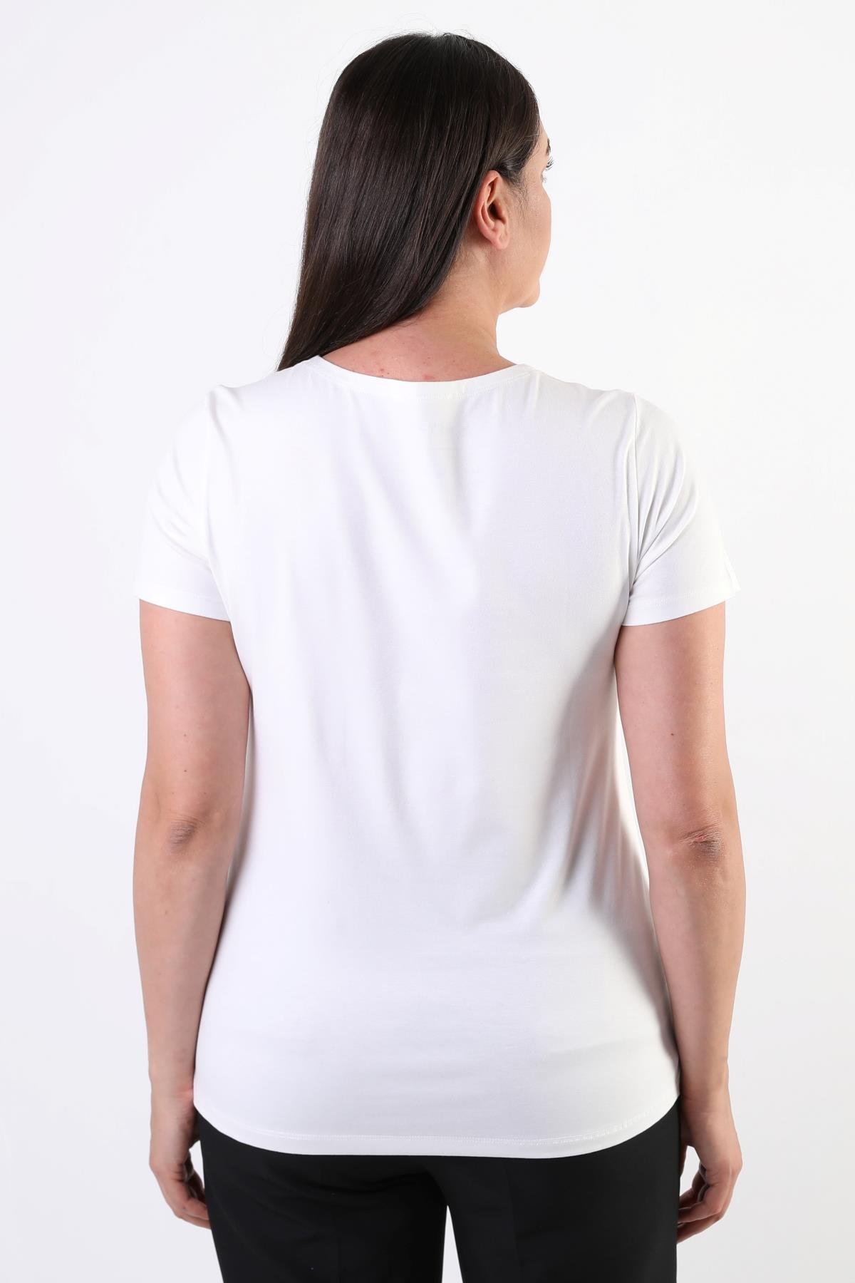 Trend42plus Büyük Beden Bisiklet Yaka Basic Ekru Bluz