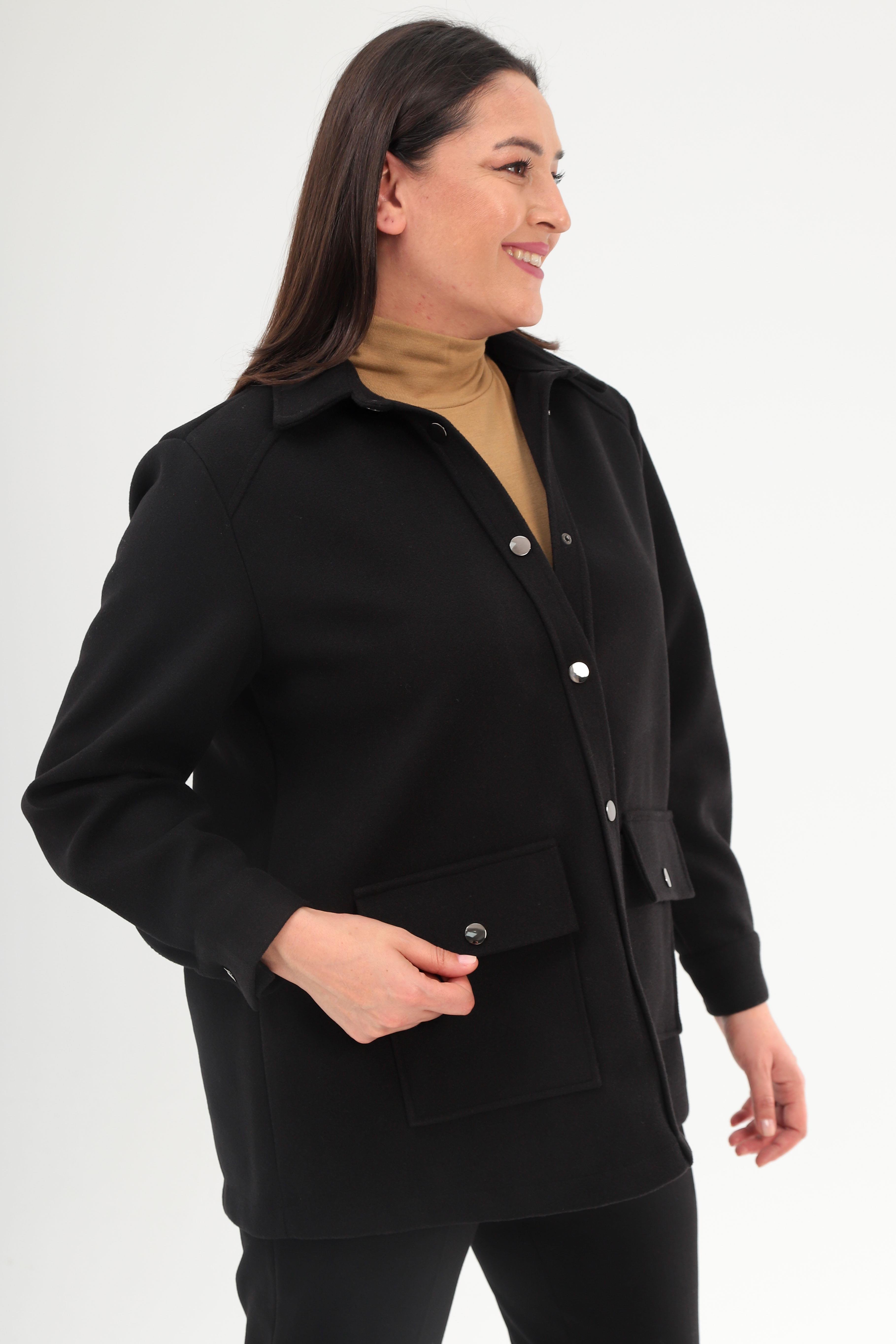 Trend42plus Büyük Beden Çıt Çıt Düğmeli Cep Detaylı Kaşe Siyah Ceket