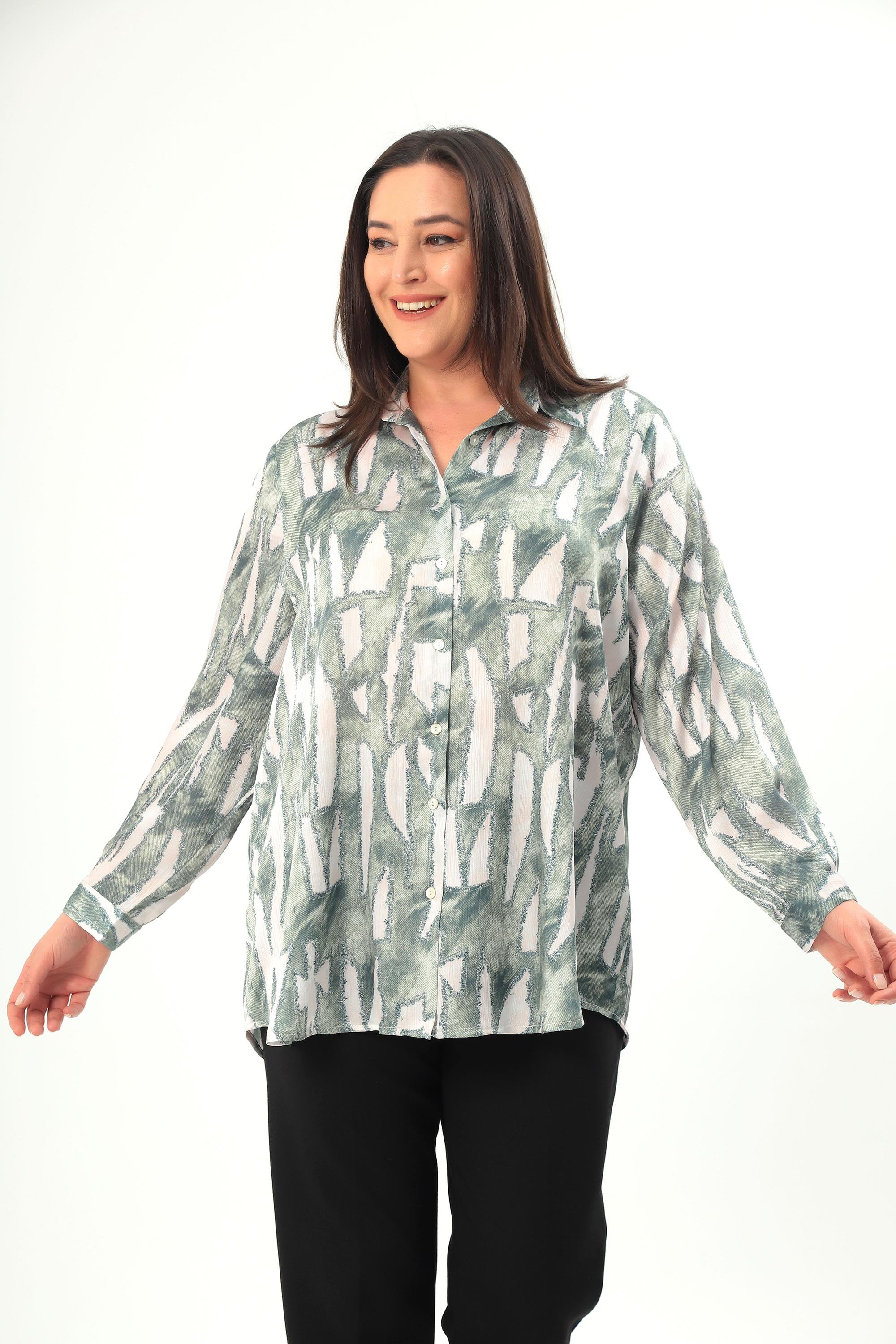 Trend42plus Büyük Beden Dijital Baskılı Büyük Beden Haki Gömlek