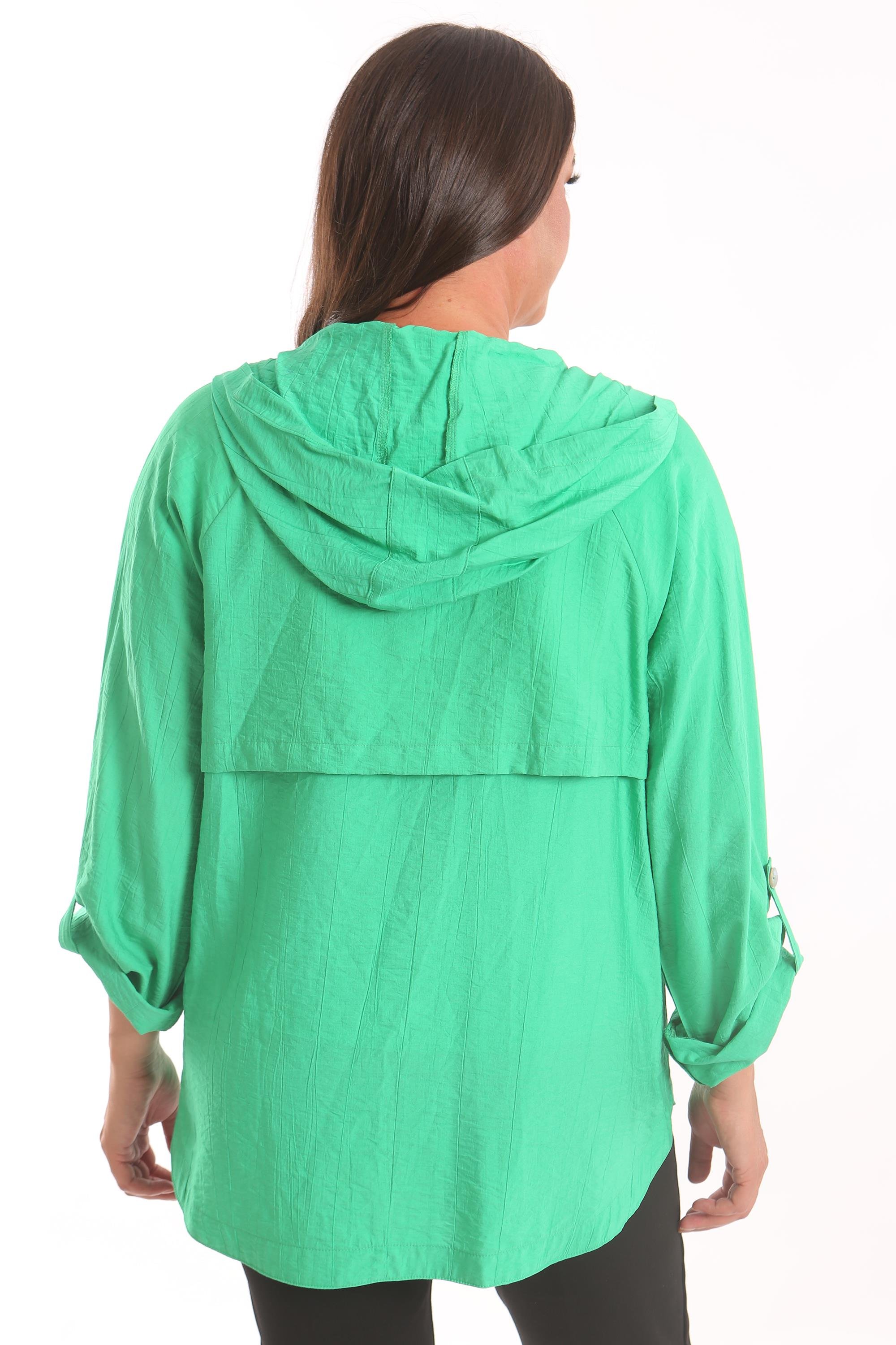 Trend42plus Büyük Beden Kapüşon ve Düğme Detaylı Yeşil Trençkot