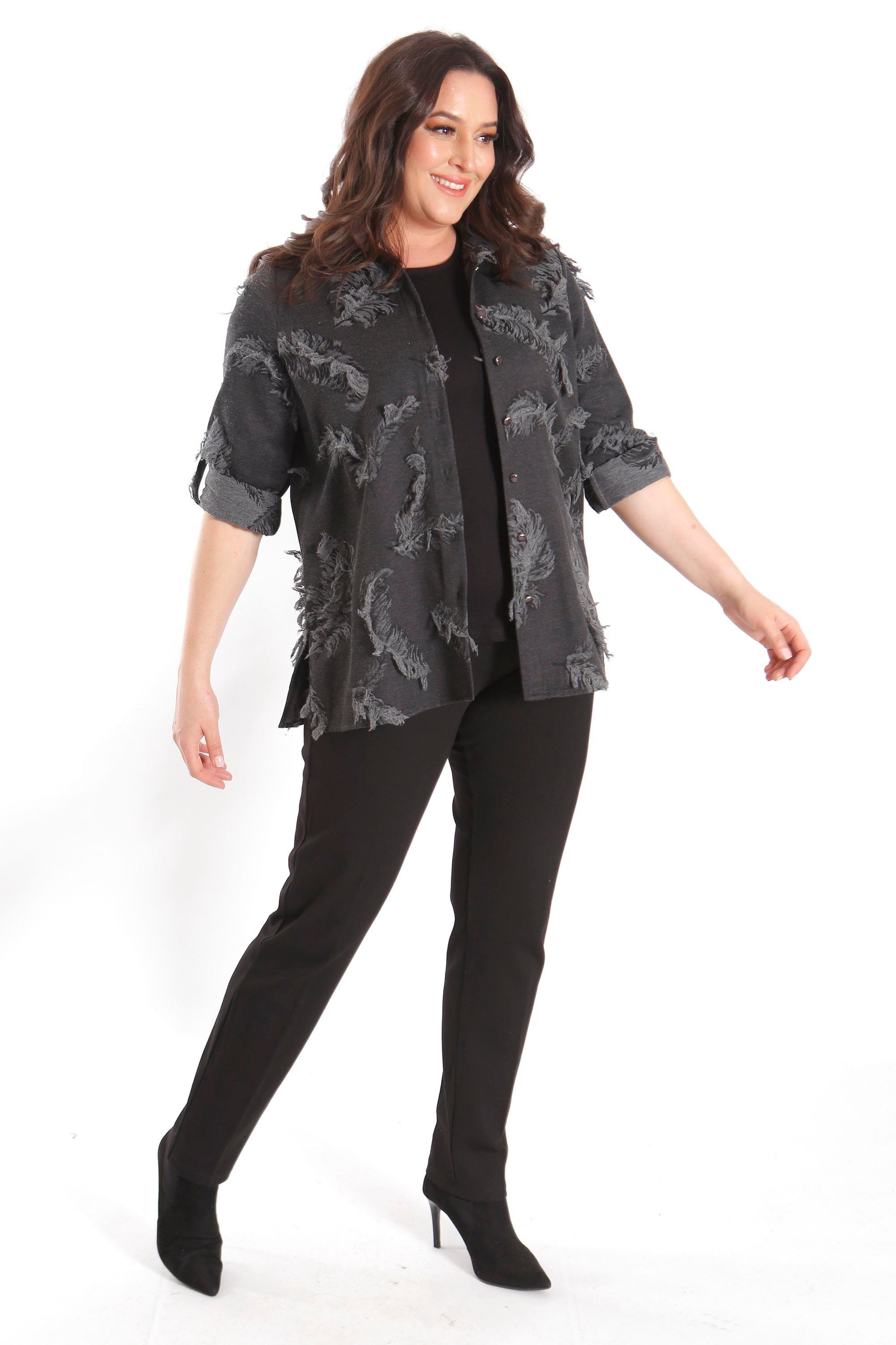 Trend42plus Büyük Beden Kendinden Desenli Siyah Gömlek