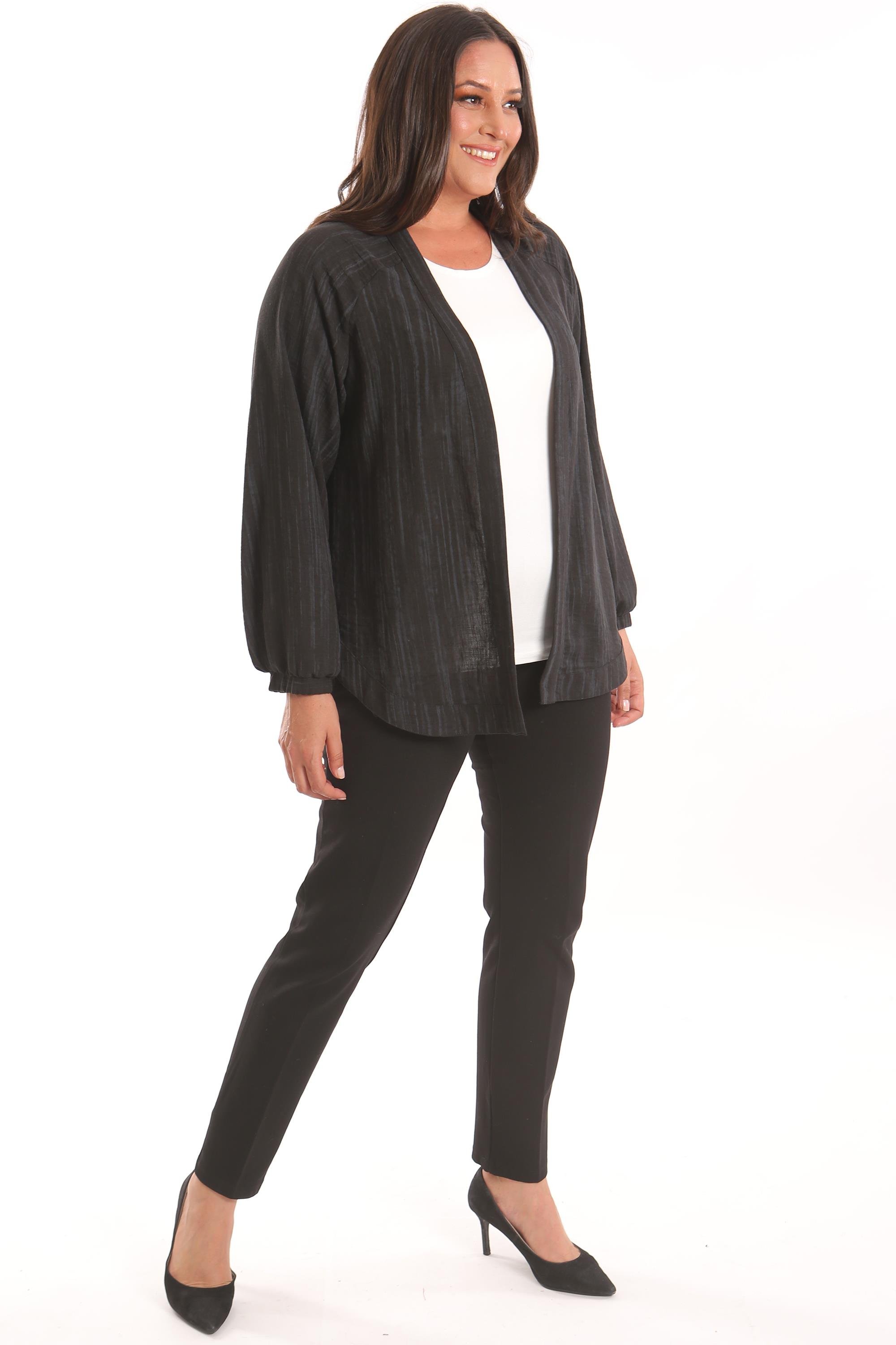 Trend42plus Büyük Beden Kumaşı Çizgili Kolları Lastikli Oversize  Siyah Ceket