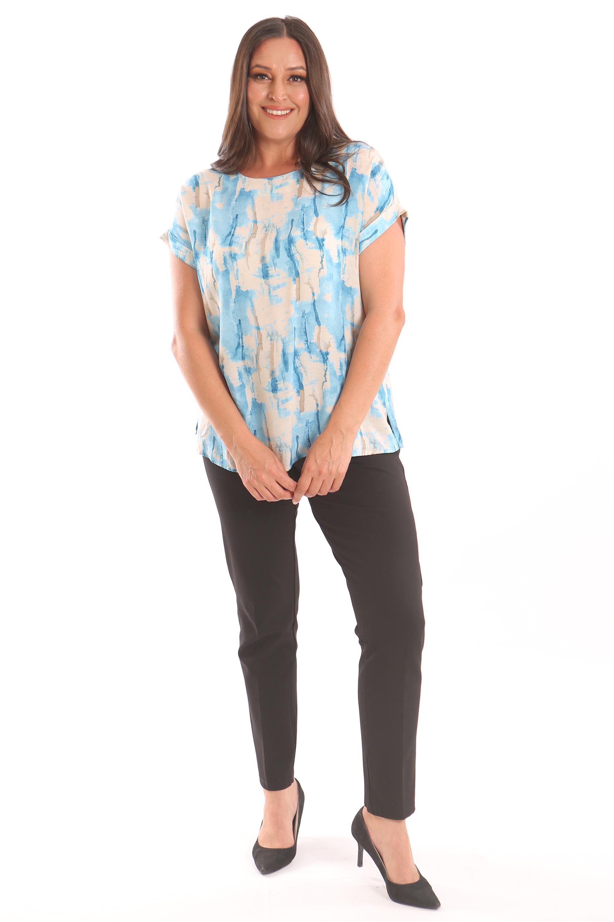 Trend42plus Büyük Beden Mavi Batik Desenli Düşük Kol Bluz