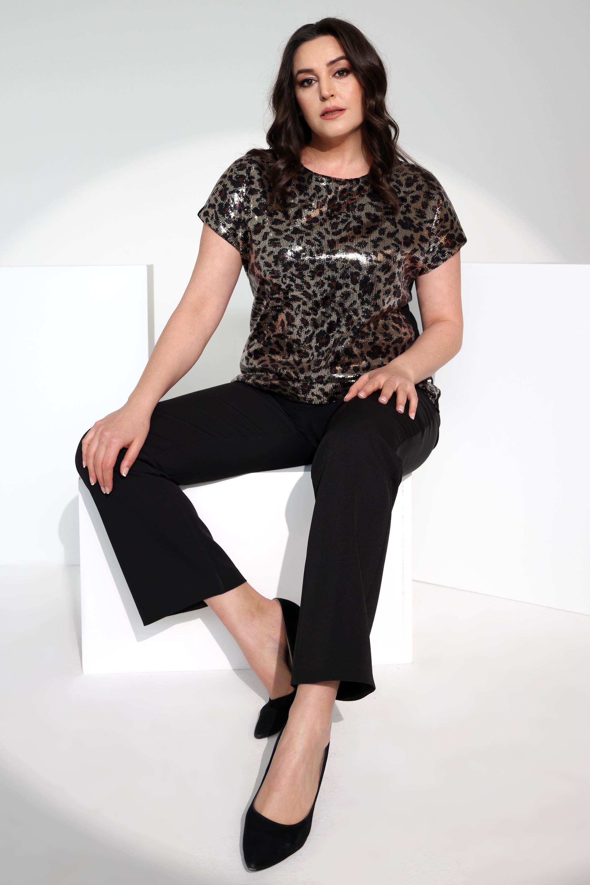 Trend42plus Büyük Beden Pul Payet Düşük Kol Siyah Bluz